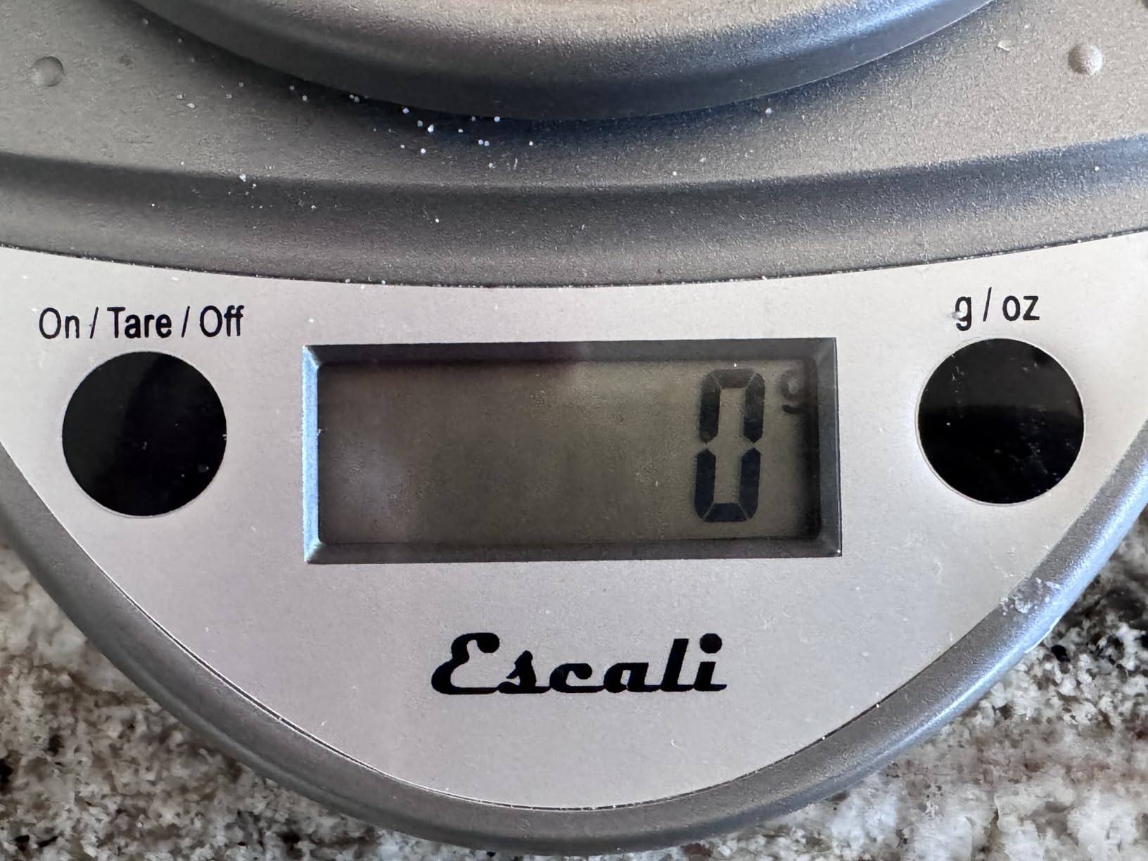 Escali Primo Digital Food Scale Multi-Functional Kitchen Scale and Baking Scale for Precise Weight Measuring and Portion Control, 8.5 x 6 x 1.5 inches, Chrome customer photo 1