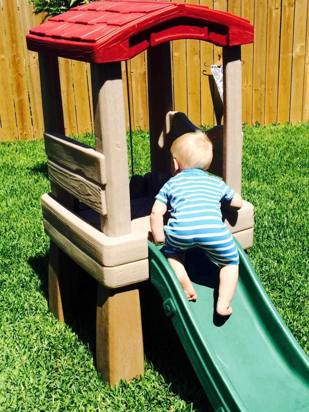 Step2 Play Naturally Playful Lookout Treehouse, Kids Outdoor Playset, Backyard Playground Set, Slide, Ladder, Pivoting Periscope, Outside Jungle Gym, For Toddlers 1.5+ Years Old customer photo 1