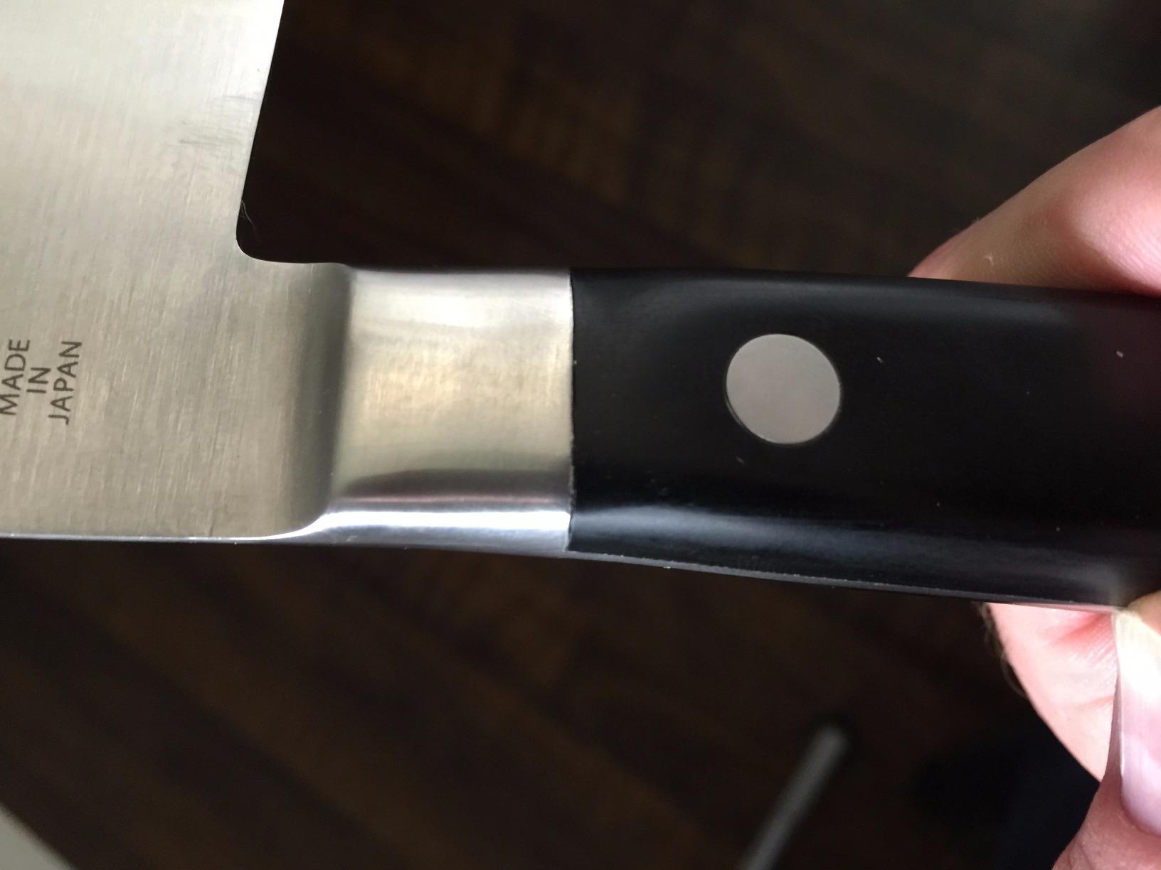 Tojiro Knife Professional Santoku 6.7