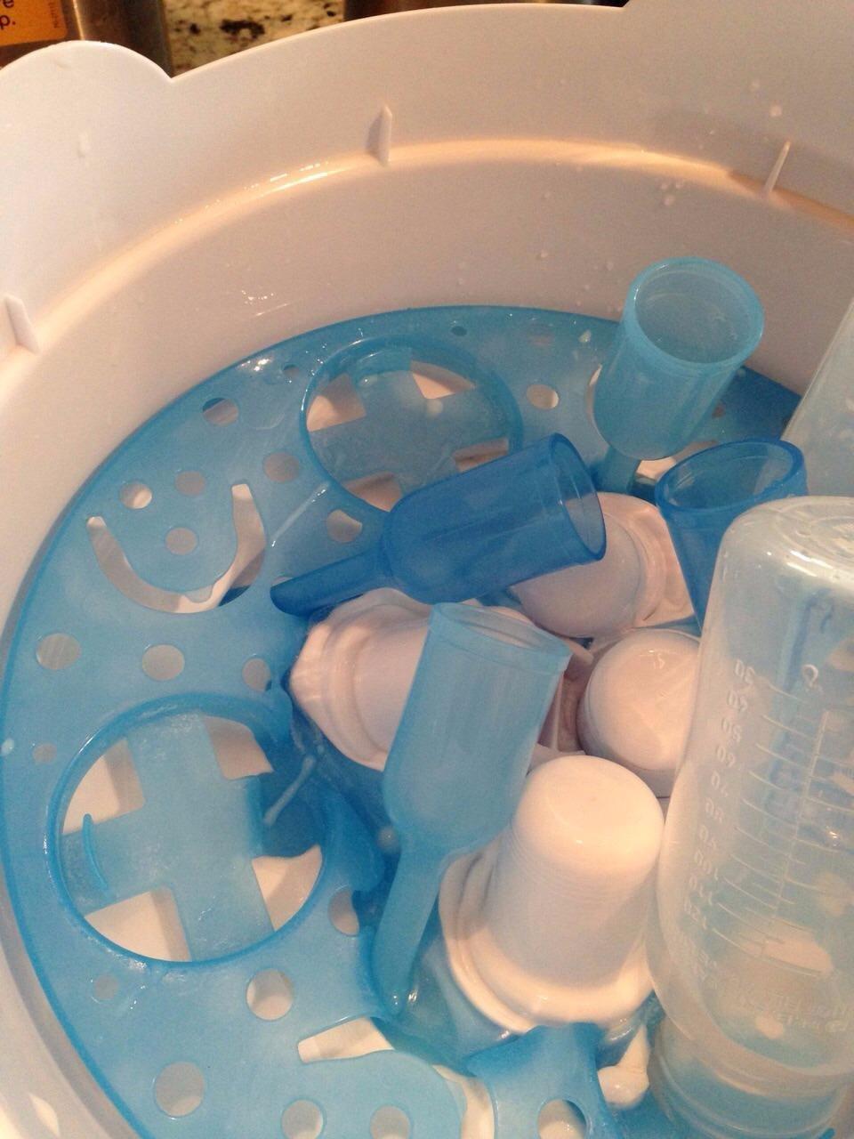 Dr. Brown's Microwave Steam Sterilizer for Baby Bottles and Essentials customer photo 1