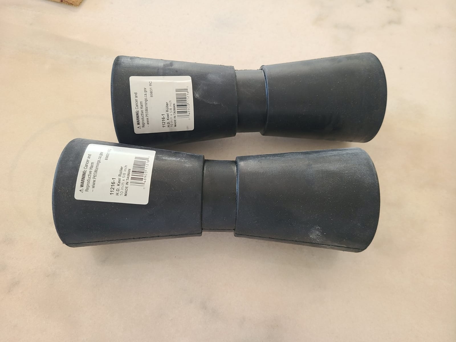 Attwood Heavy Duty Boat Trailer Roller, Rubber Shaft Keel, Black - 8, 10 or 12 inches customer photo 1