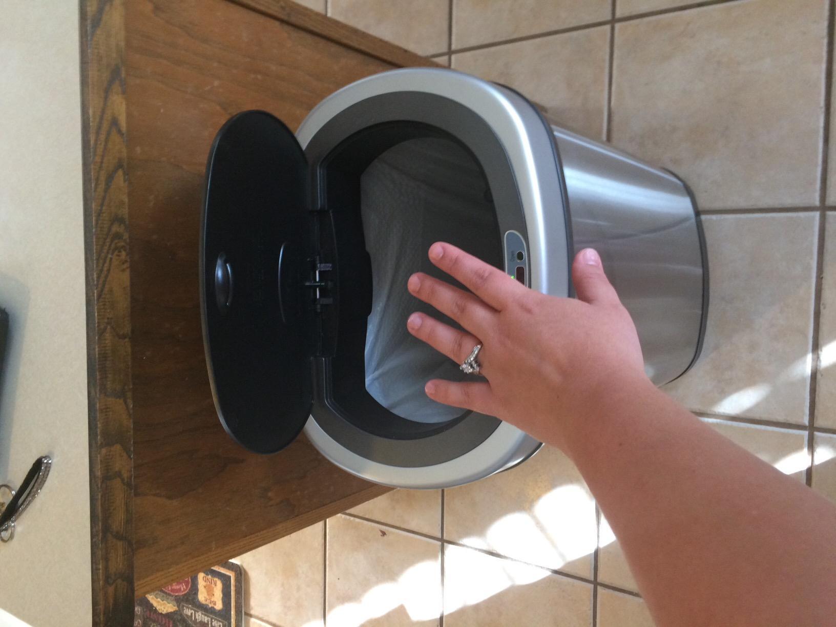Ninestars 13 Gallon Oval Automatic Trash Can, 50L Touchless Motion Sensor Kitchen Garbage Can with Odor-Sealing Black Lid, Silver Stainless Steel customer photo 1