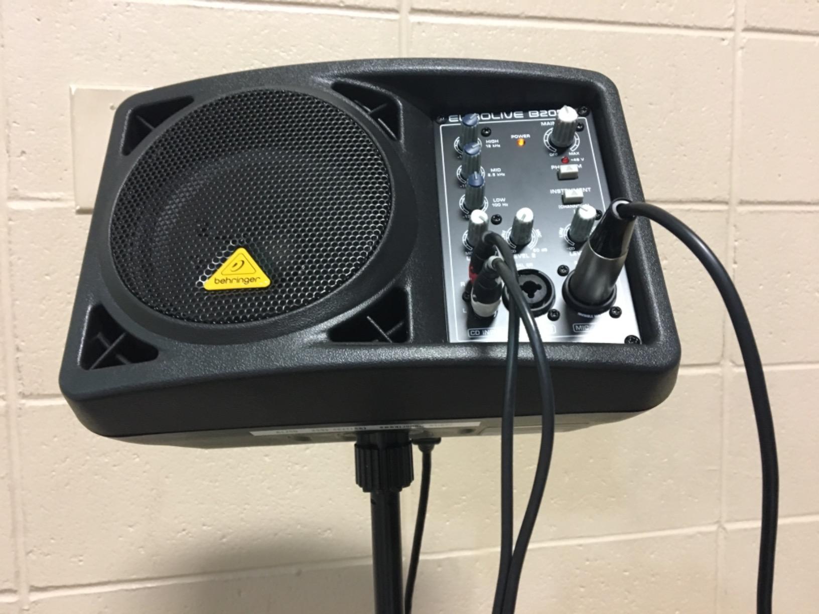 Behringer Eurolive B205D Active 150-Watt PA/Monitor Speaker System customer photo 1