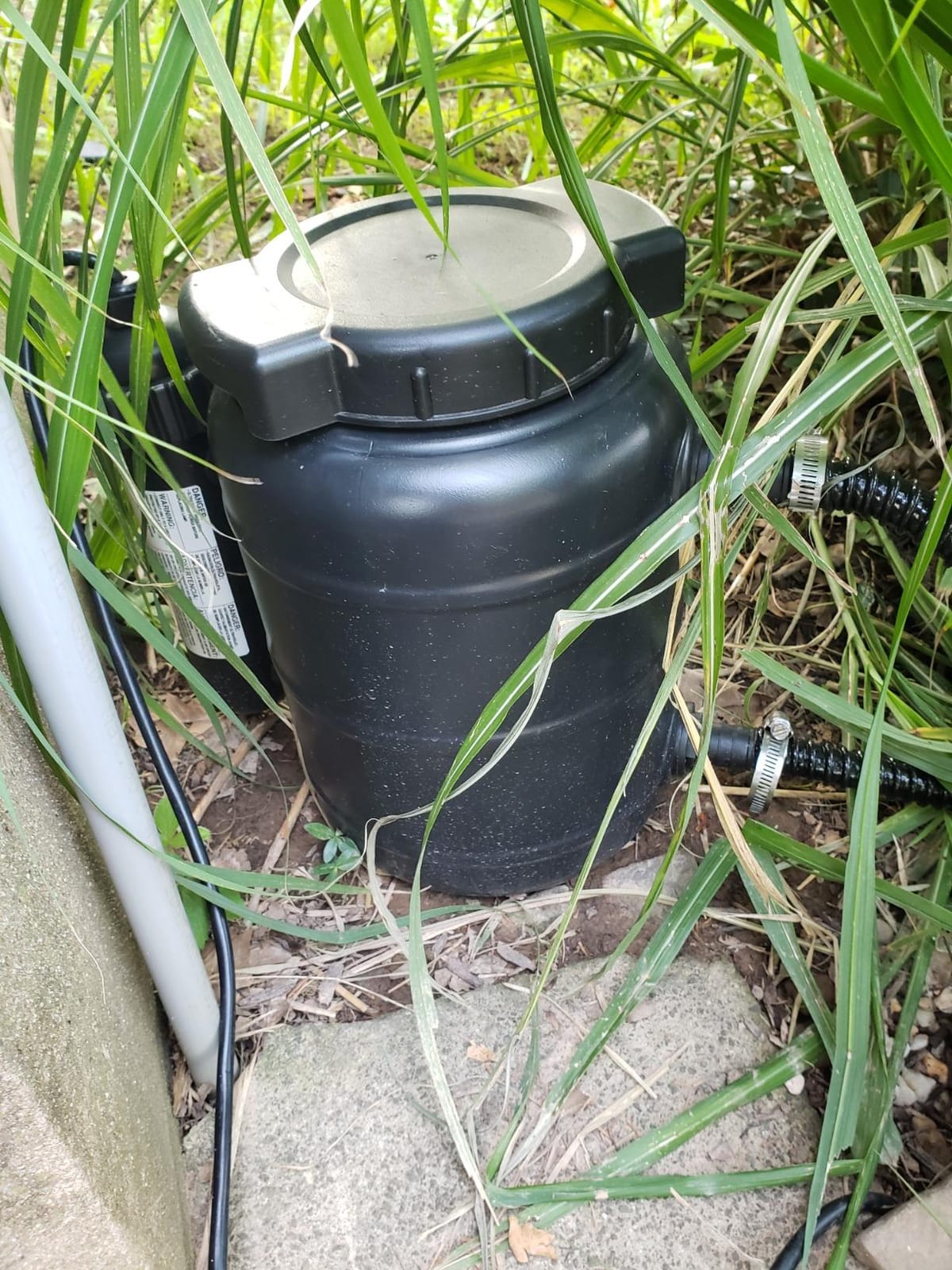 TotalPond Complete Pond Filter with UV Clarifier Black 15.16 x 9.06 x 13.11 in. customer photo 1