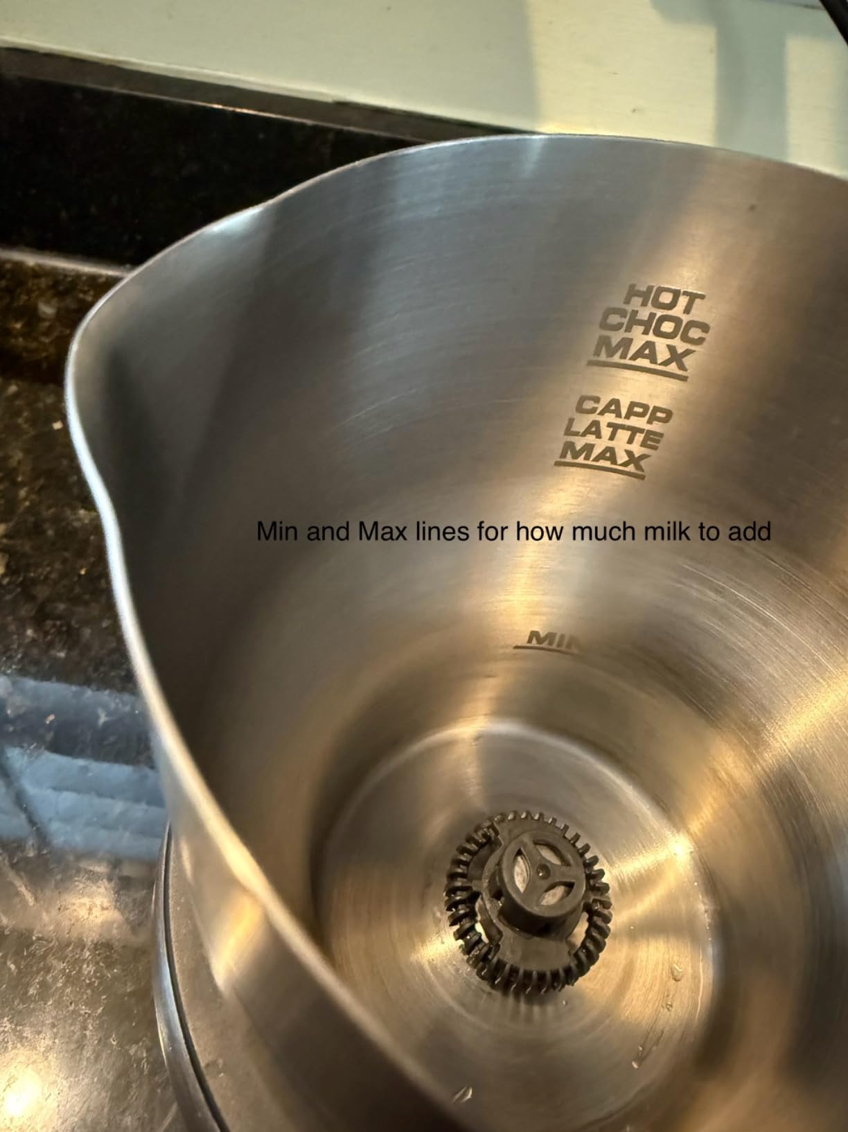 Breville BMF600XL Milk Café Frother, Brushed Stainless Steel | Easily craft rich and creamy hot milk drinks at home, including lattes, cappuccinos, chai tea, and hot chocolate customer photo 1