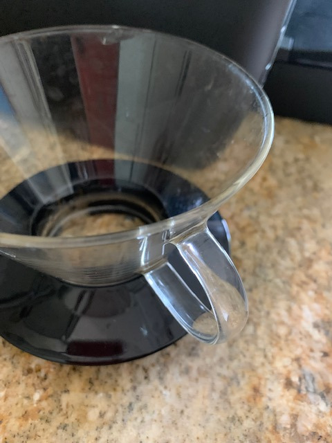 Kalita Wave Pour Over Coffee Dripper, Size 185, Makes 16-26oz, Single Cup Maker, Heat-Resistant Glass, Patented & Portable,black customer photo 2