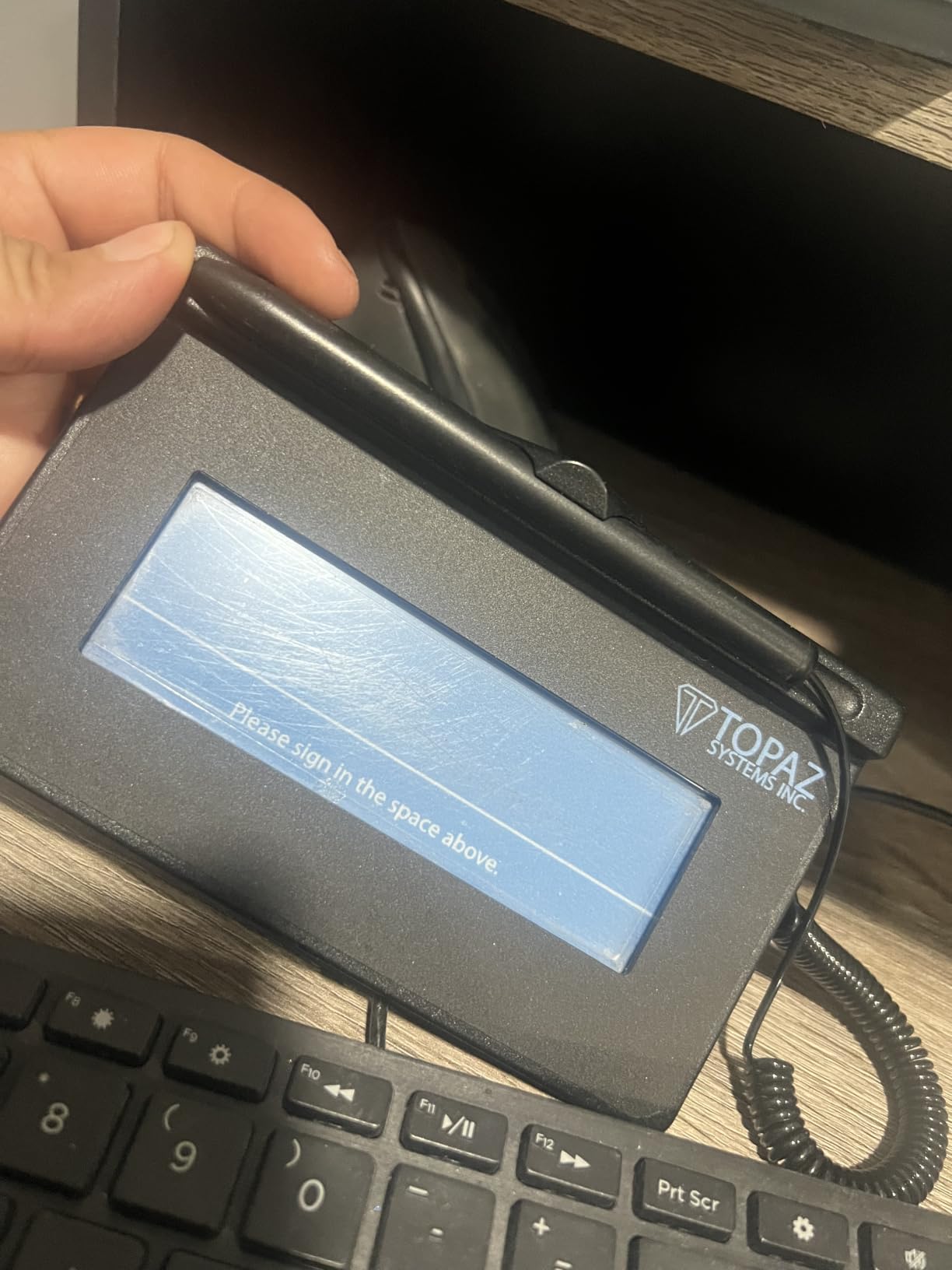 Topaz T-S460-HSB-R USB Electronic Signature Capture Pad (Non-Backlit) customer photo 1