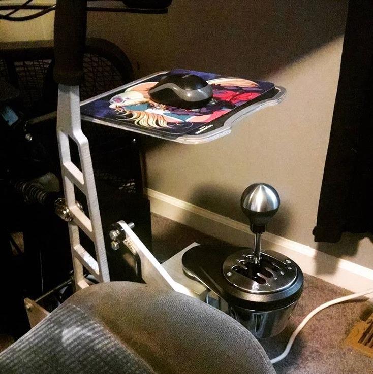 Thrustmaster TH8A Shifter, H-Pattern & Sequential Add-On - PS5, XBOX & PC customer photo 2