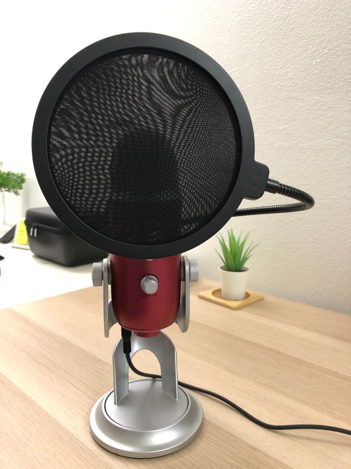 NEEWER Professional Microphone Pop Filter Shield customer photo 2