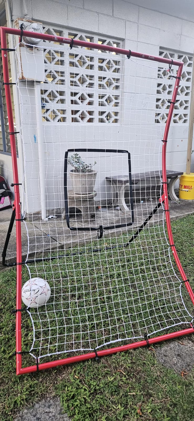 Franklin Sports Youth Baseball Pitchback + Rebounder Net customer photo 2