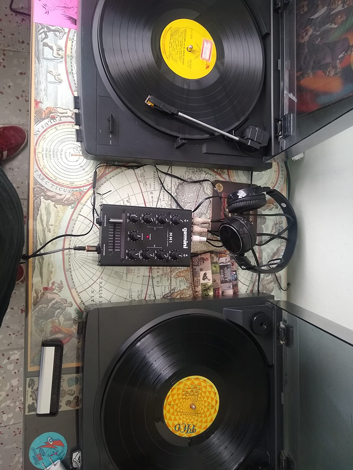 Gemini Portable 2-Channel DJ Mixer with Crossfader & EQ (MM1) customer photo 1