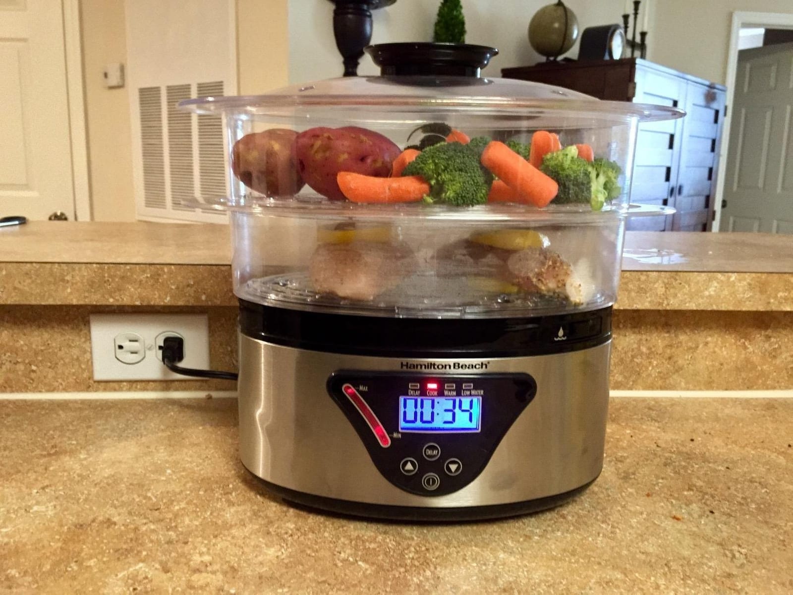 Hamilton Beach Digital Electric Food Steamer & Rice Cooker for Quick, Healthy Cooking for Vegetables and Seafood, Stackable Two-Tier Bowls, 5.5 Quart, Black & Stainless Steel customer photo 2
