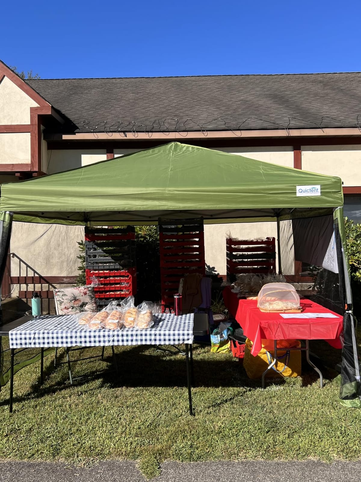 Quictent 10'x10' Pop up Screened Canopy Tent with Mosquito Netting customer photo 1