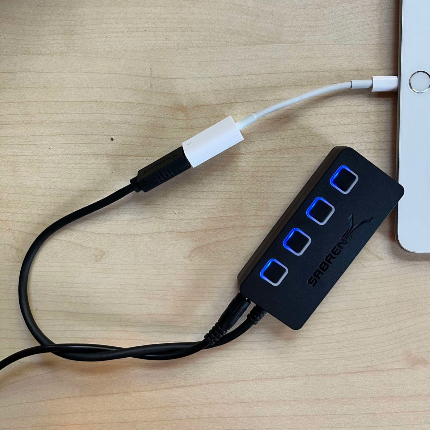 SABRENT 4-Port Powered USB 3.0 Hub, LED Power Switches (HB-UMP3) customer photo 1