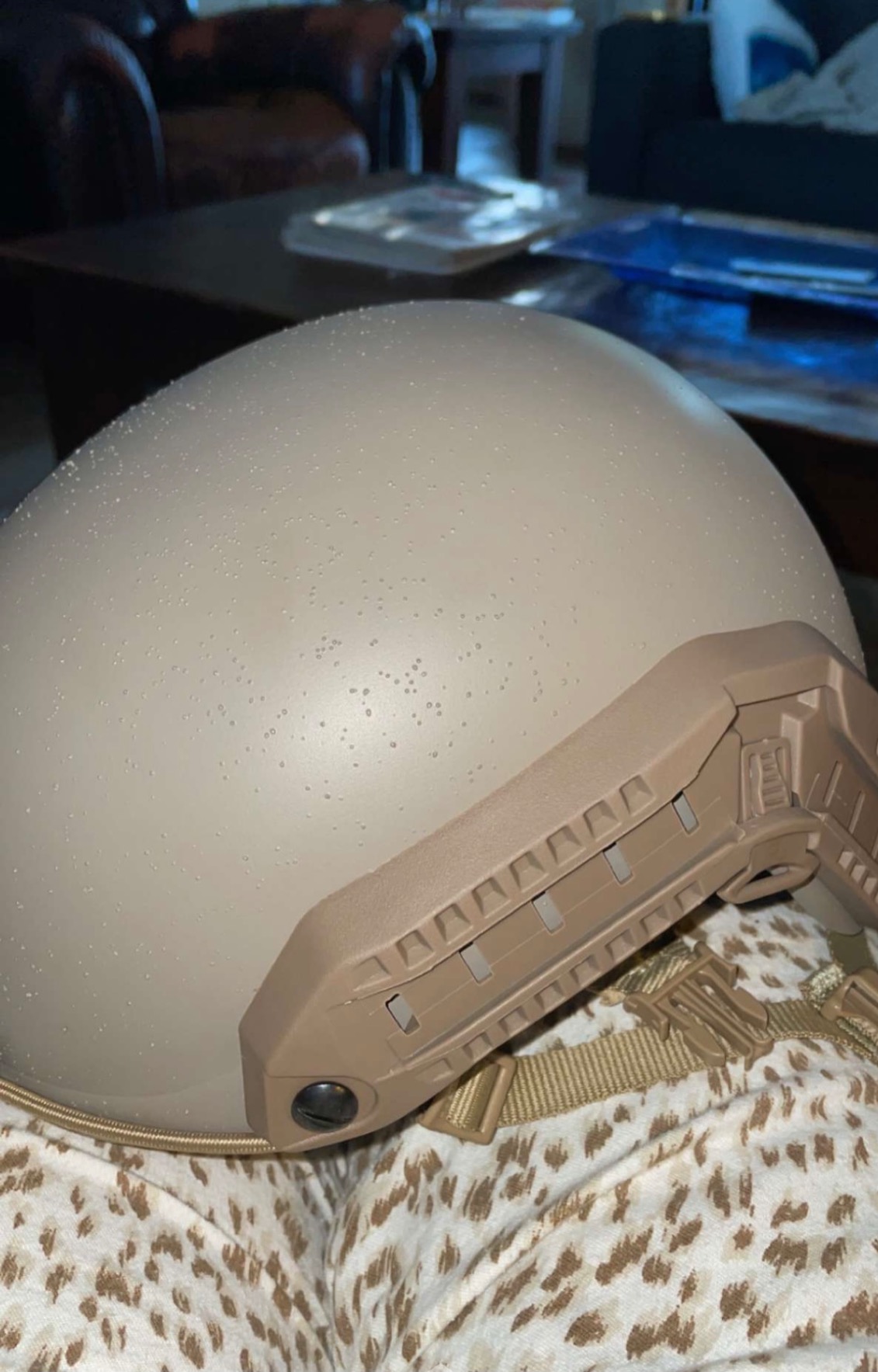 H World Shopping Adjustable Maritime 10 Level of Kevlar Fibre Protective Helmet Tan DE customer photo 1