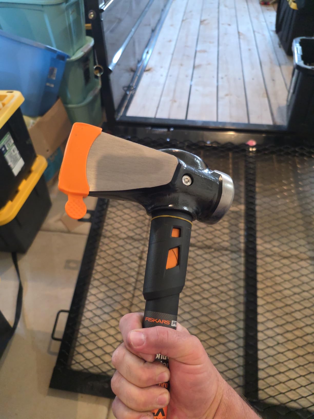 Fiskars Pro IsoCore 8 lb Splitting Maul, 36