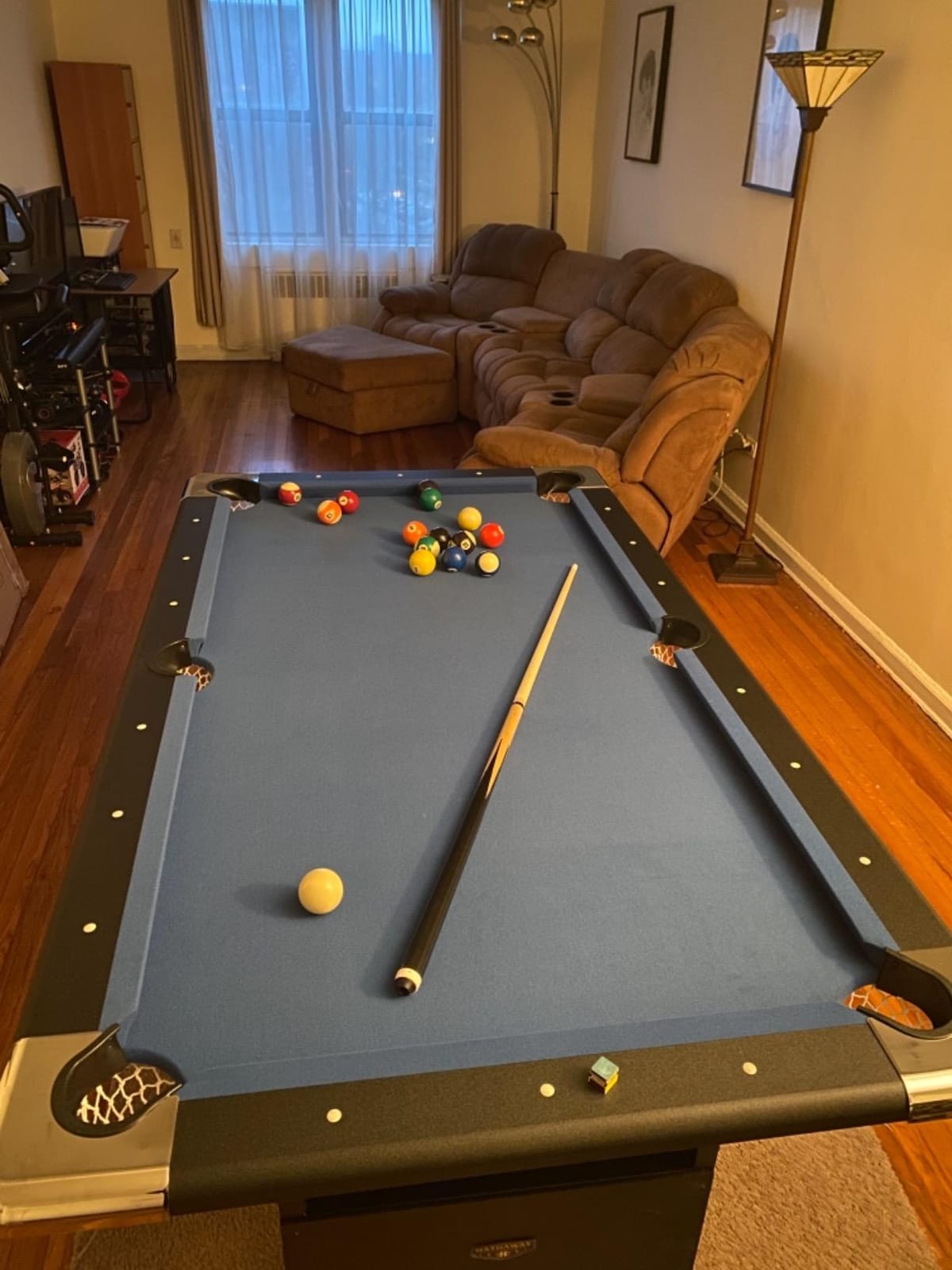 Hathaway Fairmont Folding Pool Table for Family & Home Use Includes Full Set of Billiard Balls, Cues, Chalk, Triangle and Carrying Bag, Portable Space-Saving Table customer photo 1
