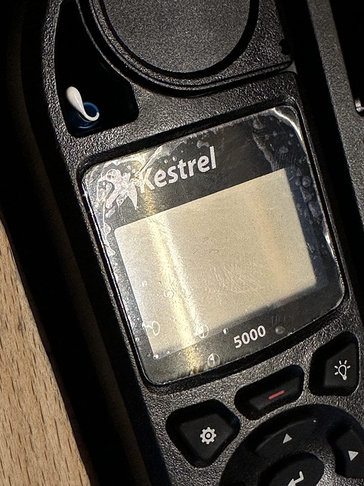 Kestrel 5000 Environmental Meter with Link, Black | With Bluetooth LiNK Enabled customer photo 2