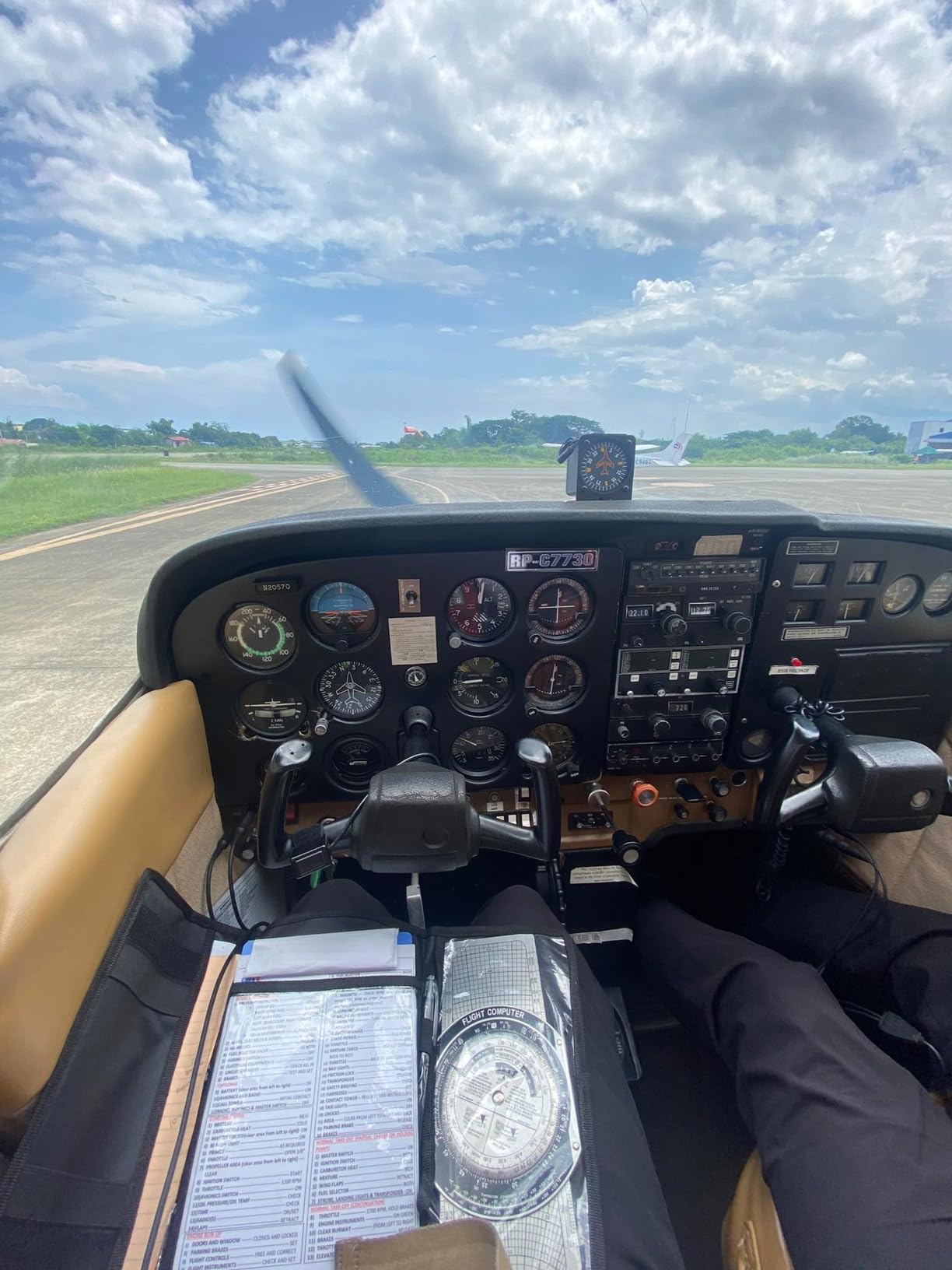 Rugged. Air RA200 Aviation Headset for Student Pilots & Flight Schools | Features Clear Hear Speakers, Noise Canceling Microphone, Foam Ear Seals, Custom Fit Headband, and Headset Bag customer photo 1