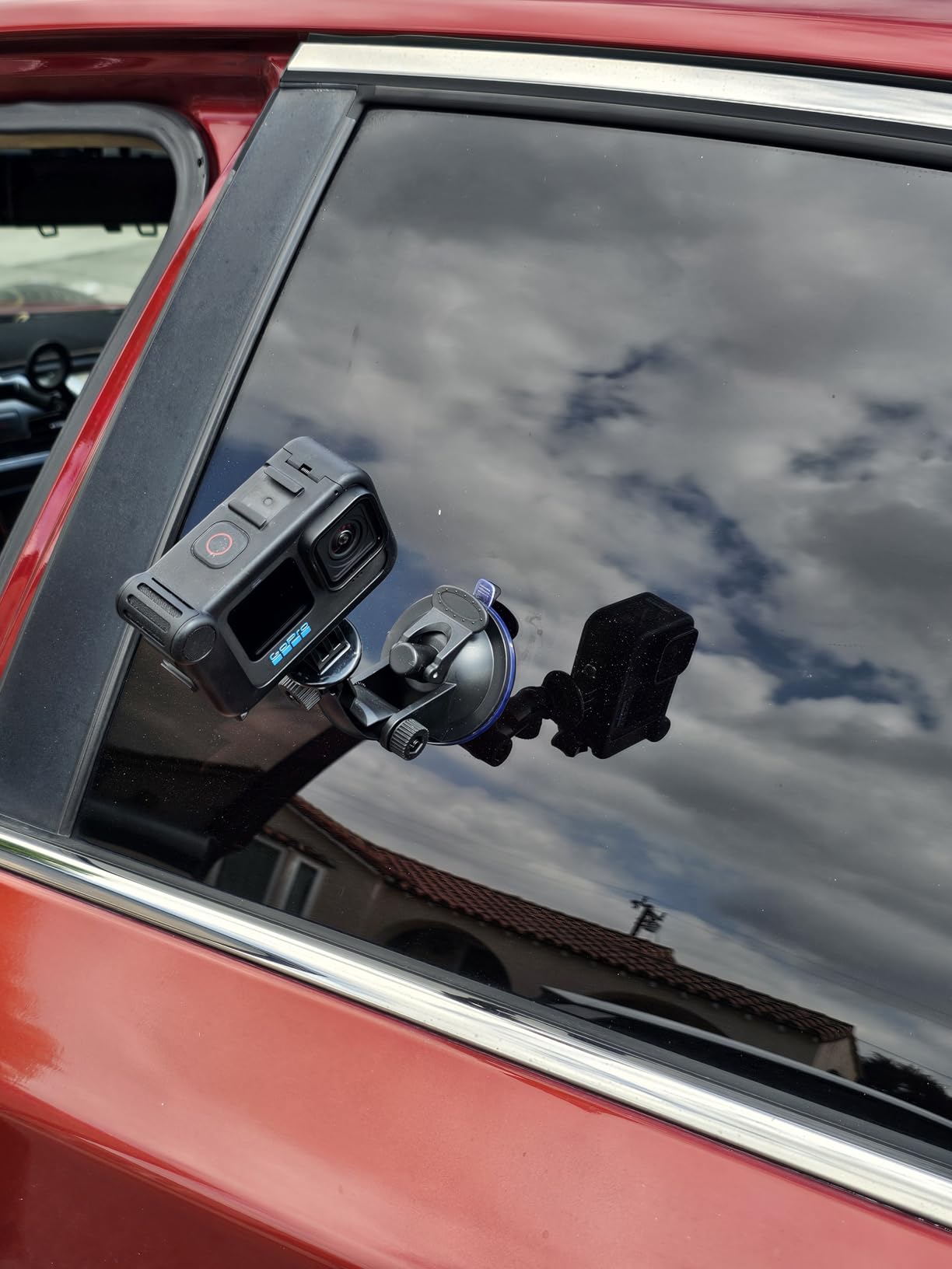 Suction Cup Mount Compatible with Gopro Hero 13 12 11 10 9 8/AKASO EK7000/Brave 4/Brave 7/V50X/Insta360 x5 x4/ODDV/DJI Osmo Action 5 Pro/Apexcam/Icefox Action Camera, Car Windshield Camera Mount customer photo 2