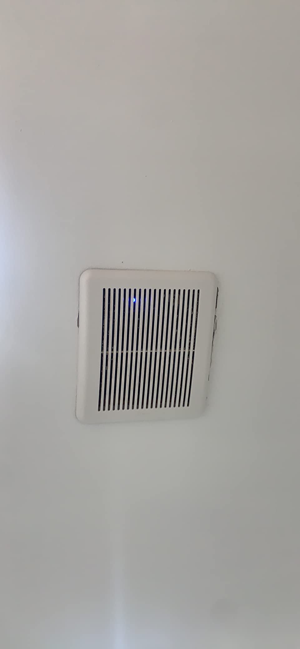 Delta BreezSlim SLM70H 13.1W Exhaust Bath Fan with Humidity Sensor customer photo 1