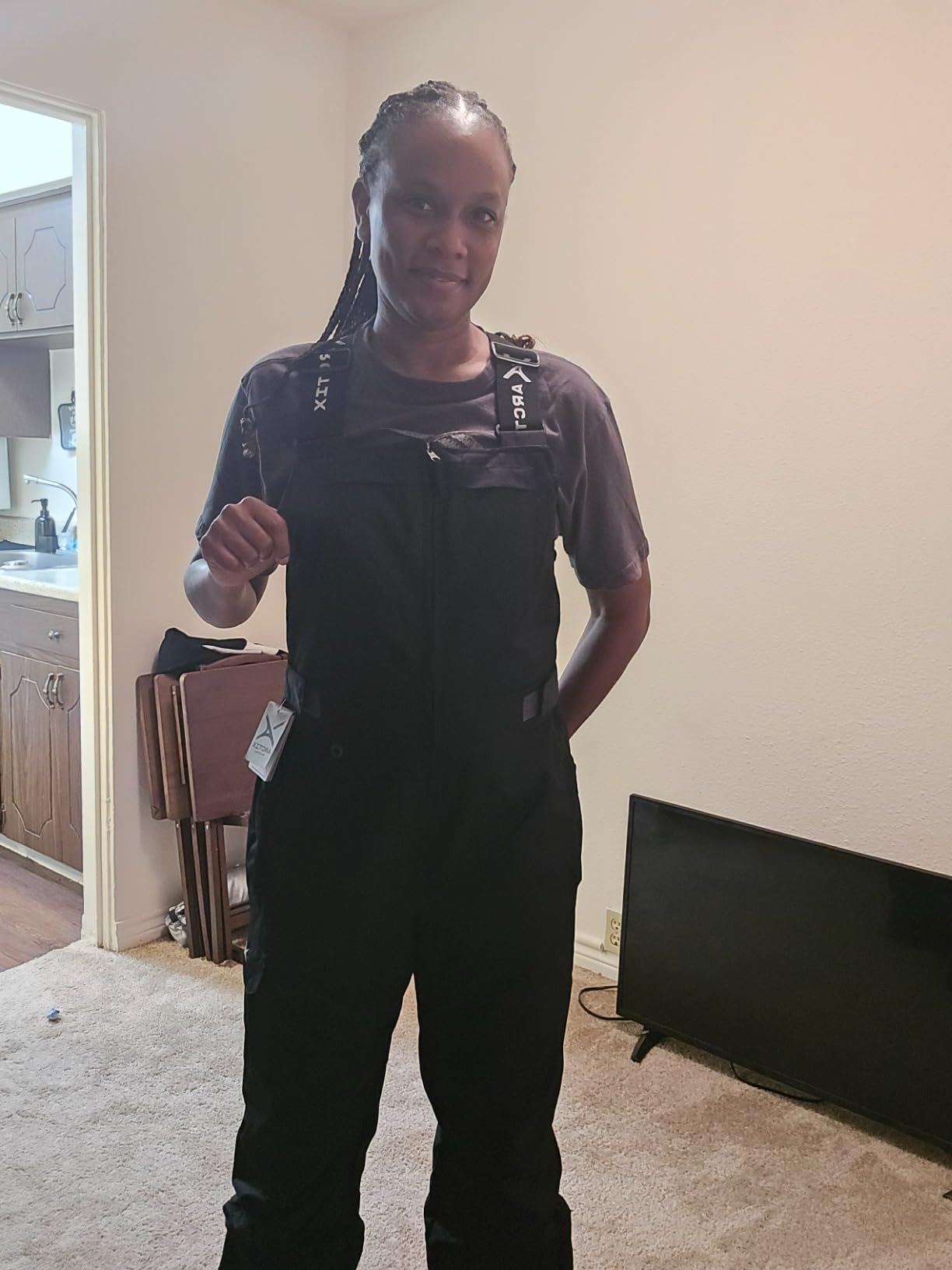 Arctix Men's Avalanche Athletic Fit Insulated Bib Overalls, Black, M/32in customer photo 1