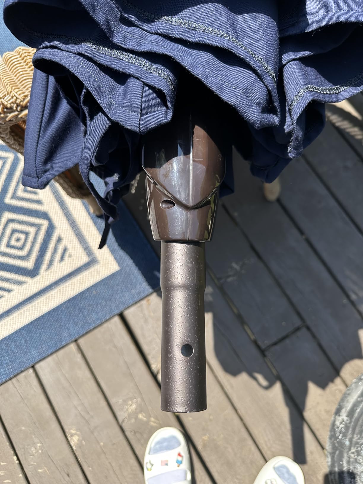 California Umbrella 12-Year Protection 9-Ft Outdoor Patio Umbrella, Sunbrella Fade-Resistant Acrylic Fabric, Auto Tilt and Crank, Heavy-Duty Aluminum Frame/ Reinforced Ribs, Bronze Pole, Black customer photo 1