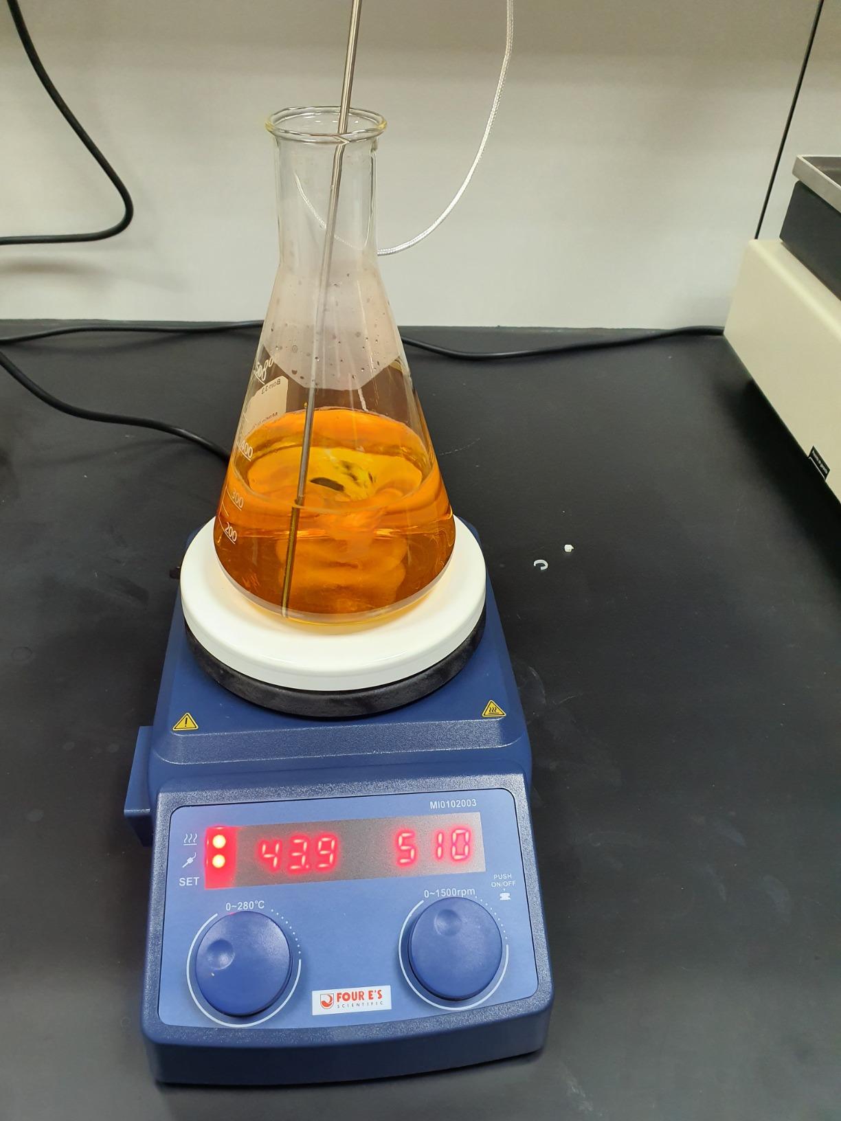 FOUR E'S SCIENTIFIC Magnetic Stirrer Hot Plate, 280℃/536°F, Max 5L, 110V | 100-1500rpm, 600W, 5 Inch Plate with Temp Probe Sensor & Stir Bar customer photo 2