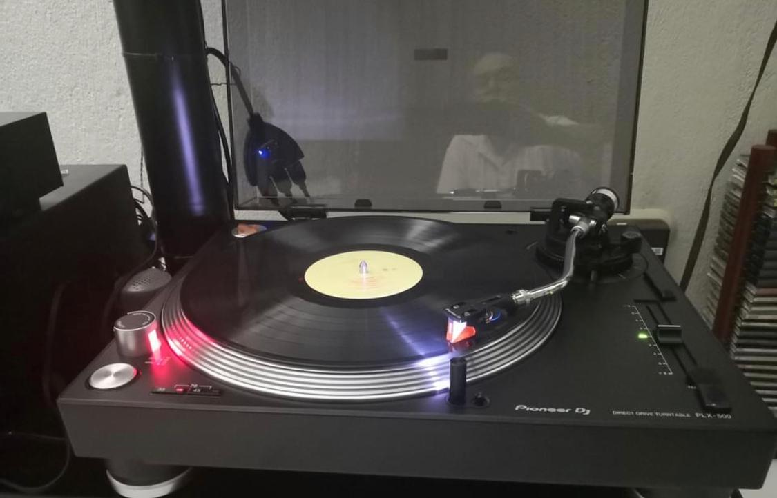 Pioneer DJ PLX-500 Direct Drive Turntable customer photo 2