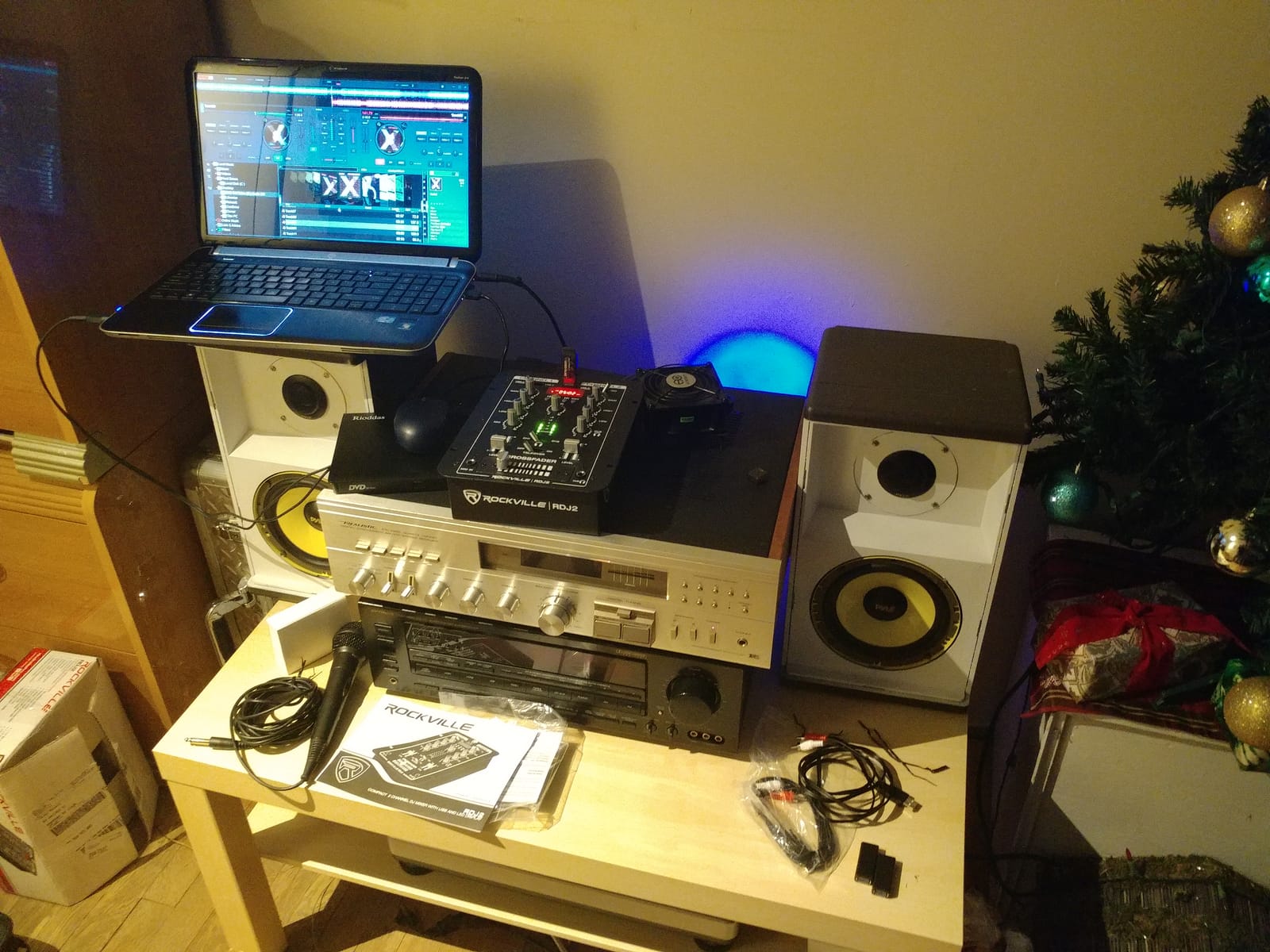 Rockville RDJ2 2-Channel DJ Mixer with USB and Talkover customer photo 2