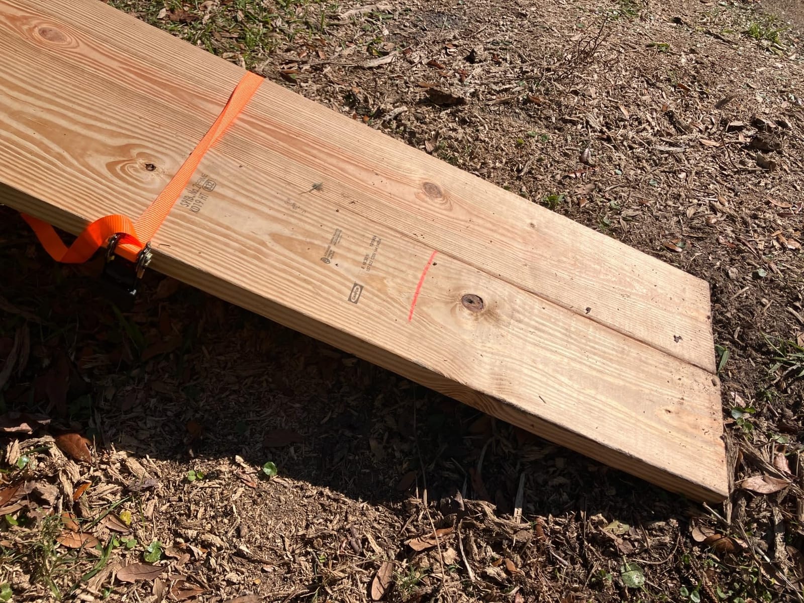 MaxxHaul Aluminum Ramp Top Kit 2 Pack Turns 2x8 Boards into Utility Loading Ramps 1400 lb Capacity with Non‑Skid Surface and Tailgate Protective Pads (80439) customer photo 2