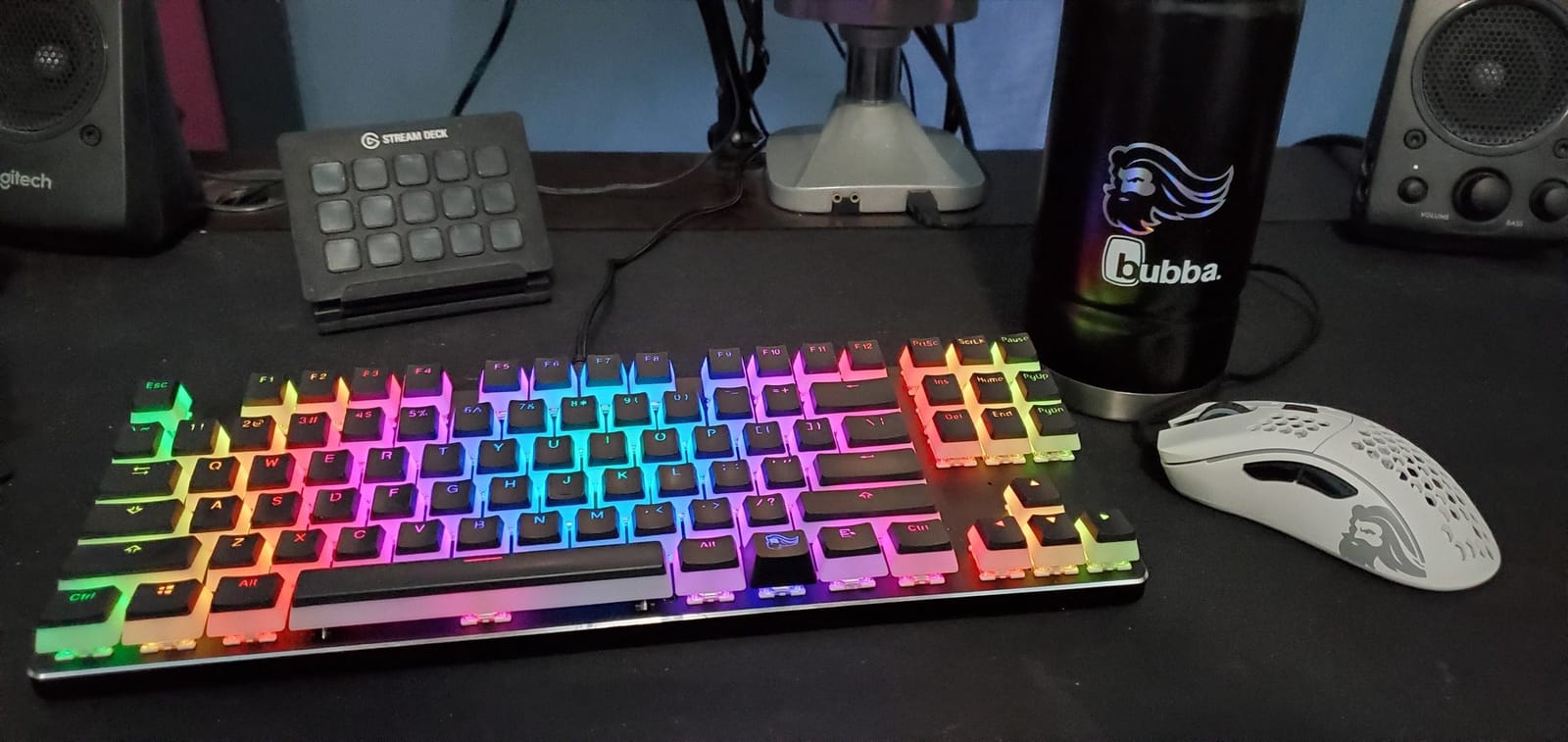Glorious Custom Gaming Keyboard - GMMK 85% Percent TKL Barebone - USB C Wired Mechanical Keyboard Kit - RGB Hot Swappable Switches & Keycaps - Black Metal Top Plate customer photo 2