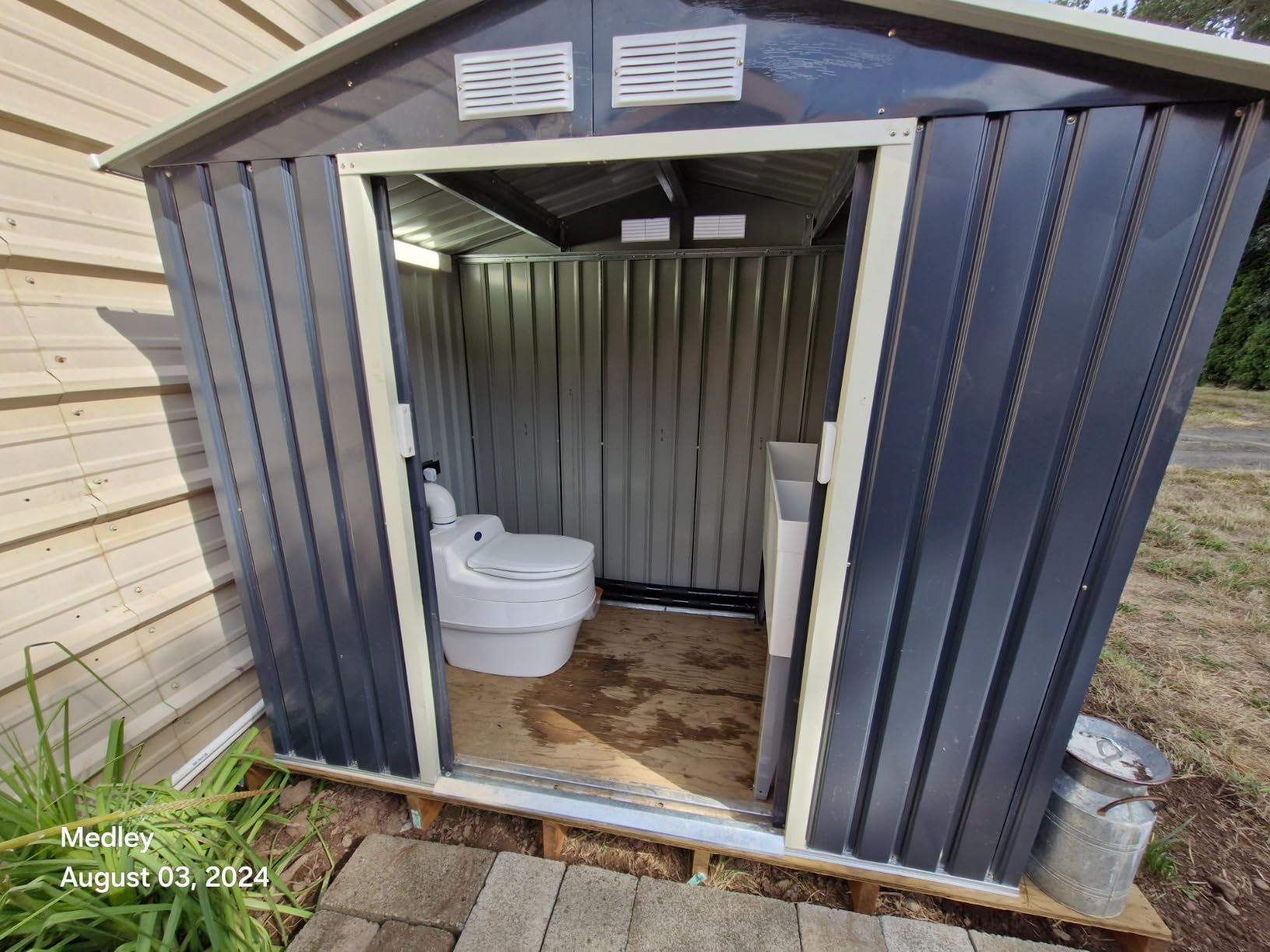 Separett Villa Urine-Separating Compost Toilet | No Additives or Mixing Needed, High-Capacity Design, For Homestead, For Schoolie, For Cottage Use customer photo 2