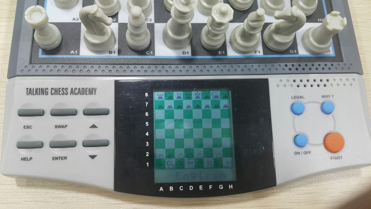 iCore Electronic Chess Set for Kids and Adults, Talking Coach customer photo 1
