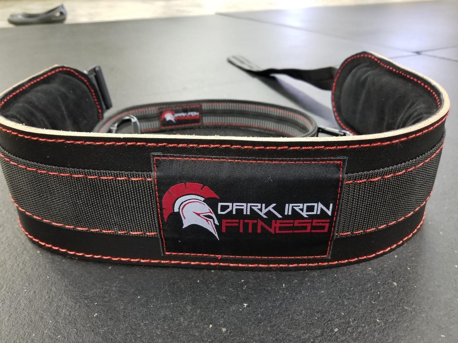 Dark Iron Fitness Dip Belt – Padded Leather Weight Lifting Belts w/ 40 Inch Strap for Squats & Pull Ups - Men & Women Weightlifting up to 270lbs customer photo 1