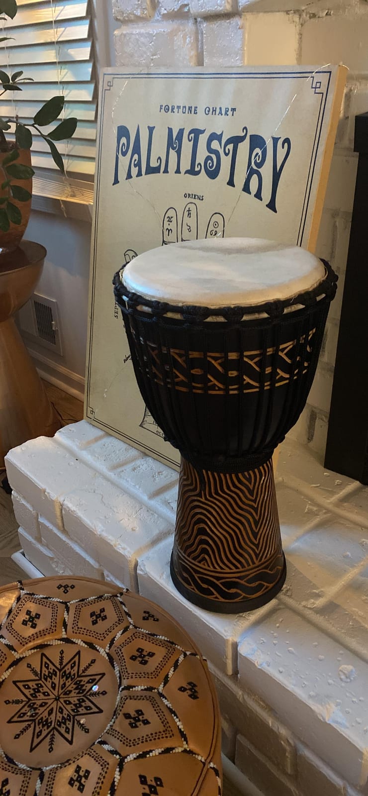 Terre Djembe Standard Line Carved – Mahogany Wood with Natural Goat Skin, 24