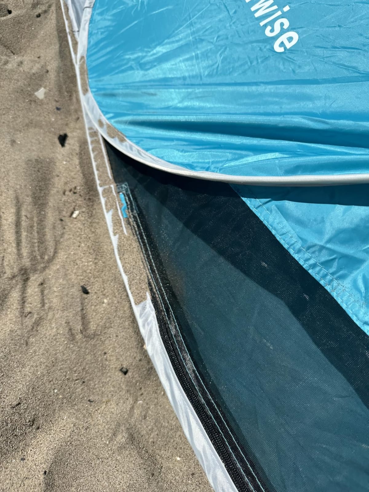 Wolfwise Pop Up Beach Tent, Easy Setup Sun Shade Shelter Foldable 3 Person customer photo 2