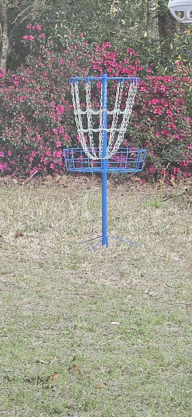 Yaheetech 12-Chain Portable Outdoor Steel Disc Golf Basket Practice Target customer photo 1