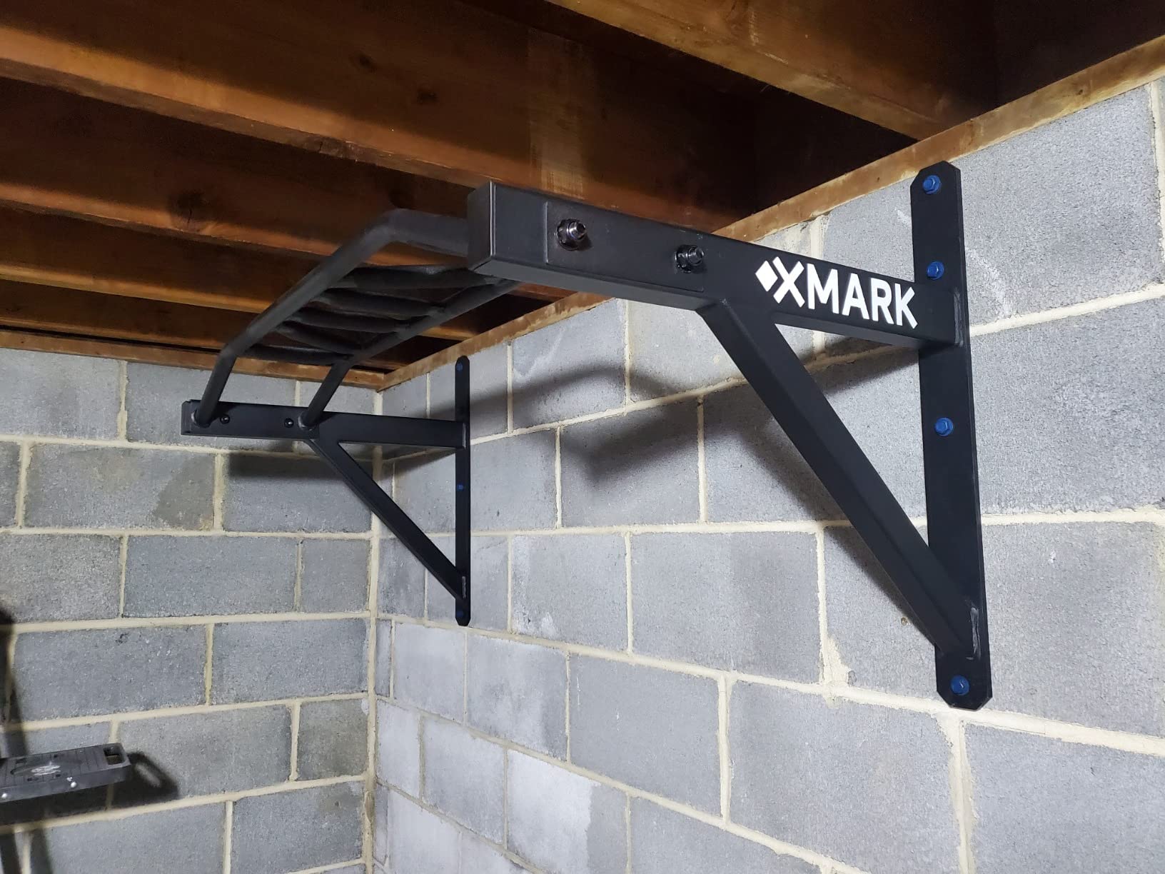 XMARK Commercial Wall Mounted Multi Grip Pull Up Bar Ranked Number 1 Men’s Health customer photo 1