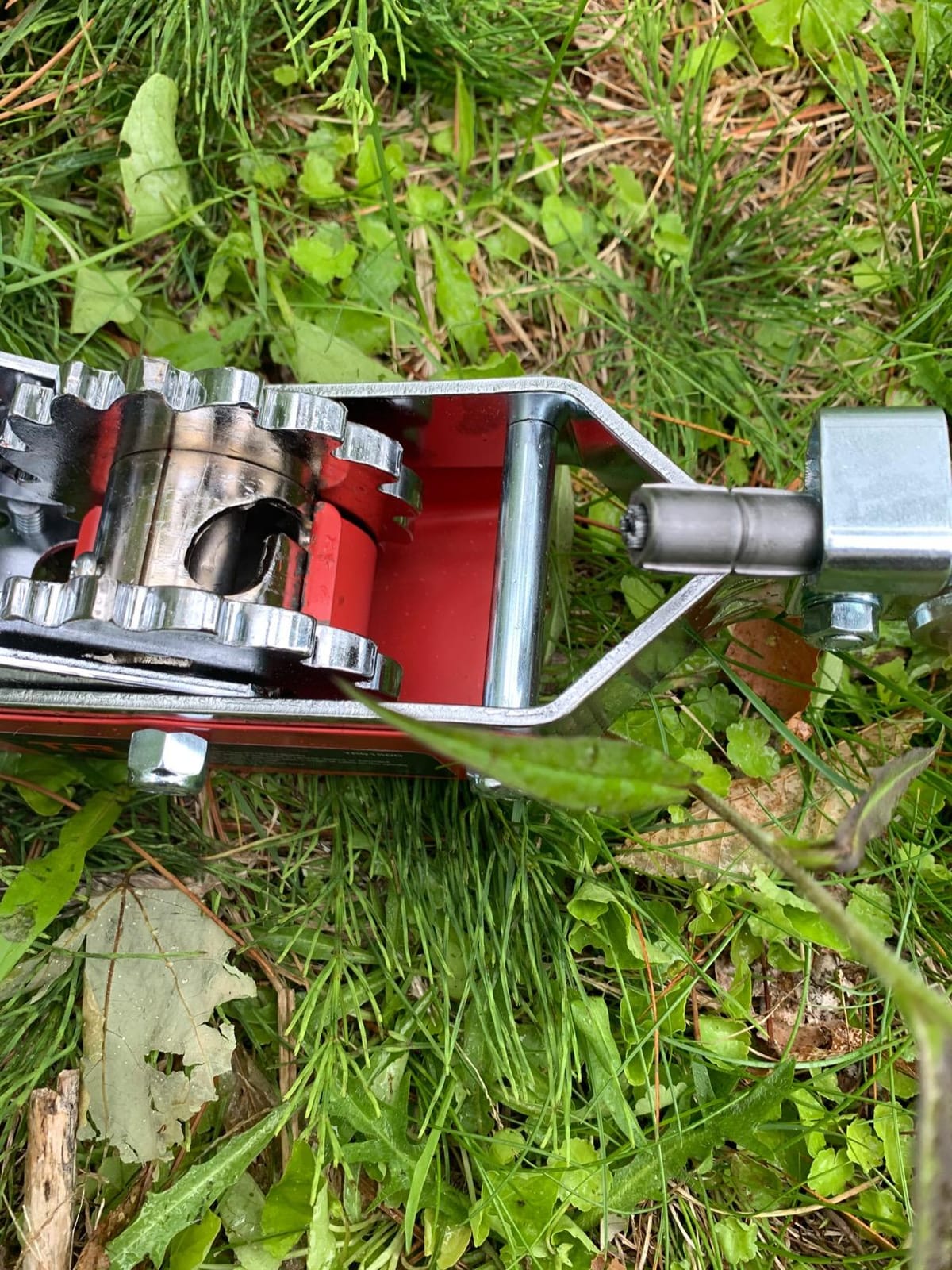 TR Industrial Portable 4-Ton Dual Gear Power Puller customer photo 2