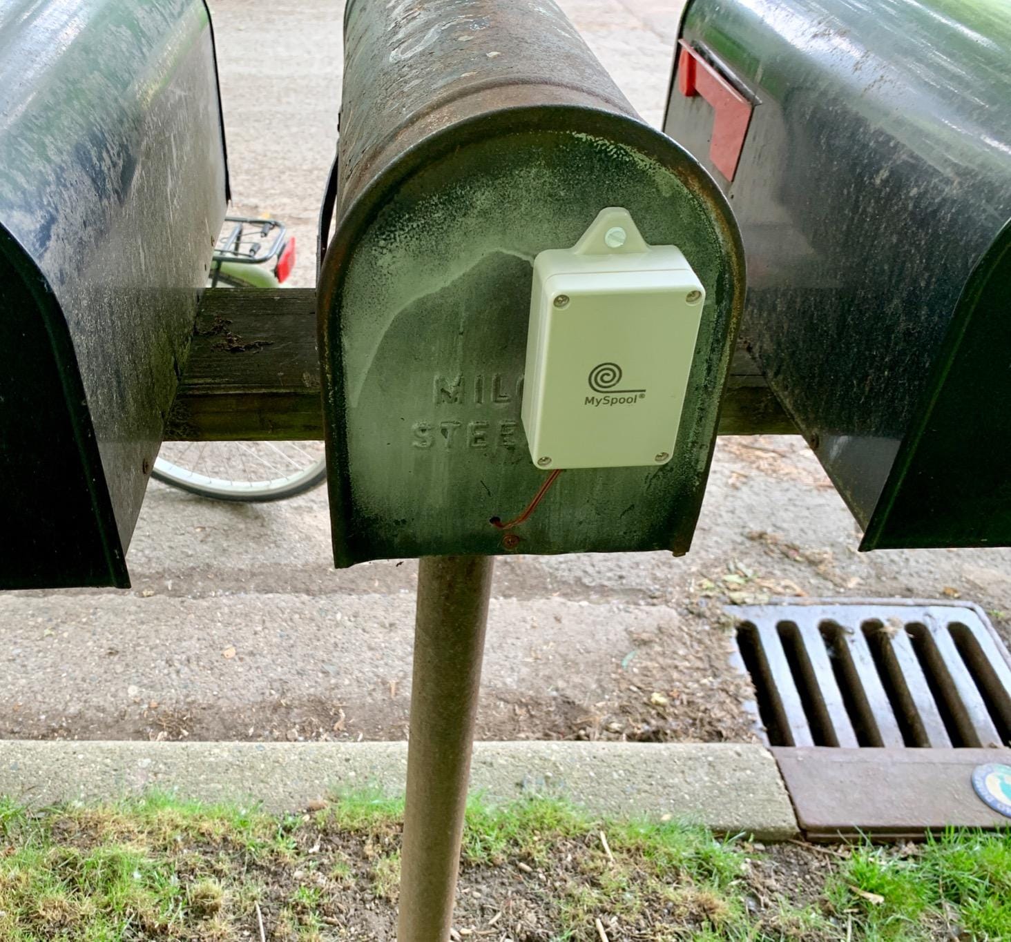 Mailbox Alert with Text Message and Email Notifications (External) customer photo 1
