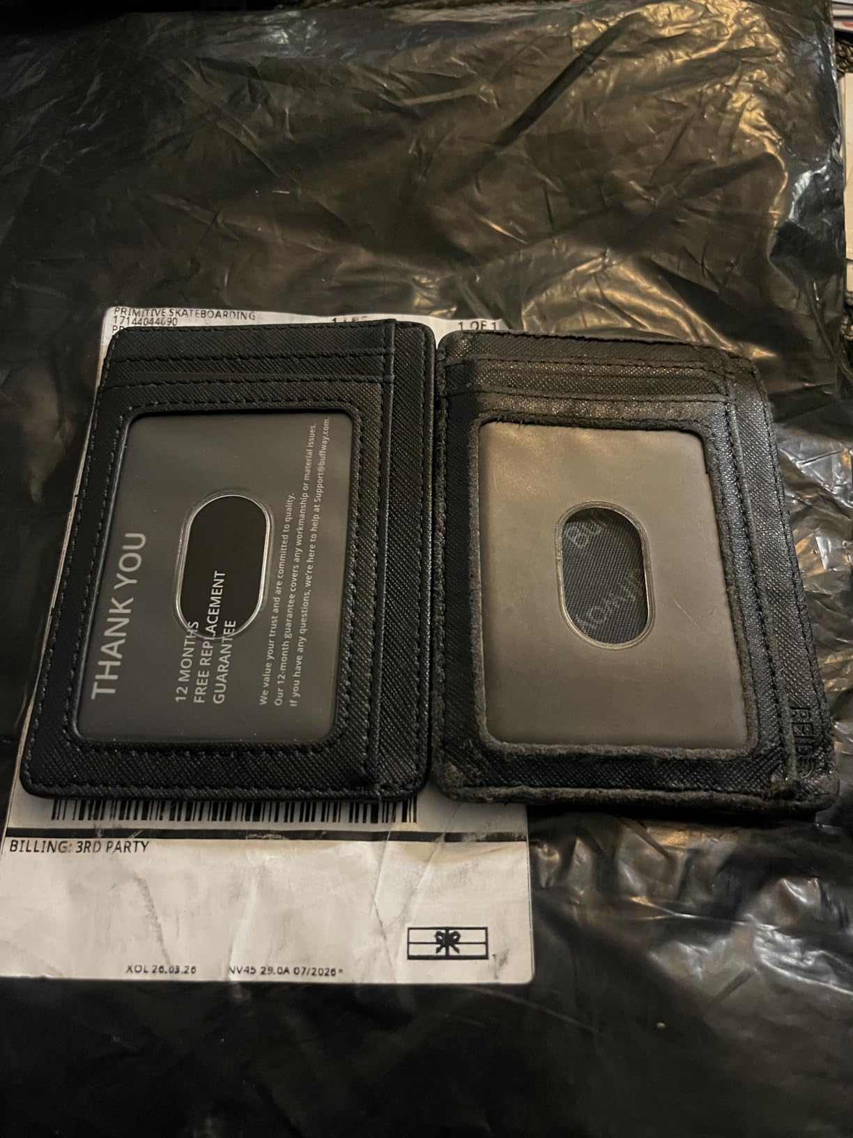 Buffway Slim Minimalist Front Pocket RFID Blocking Leather Wallets for Men and Women - Alaska Black customer photo 1