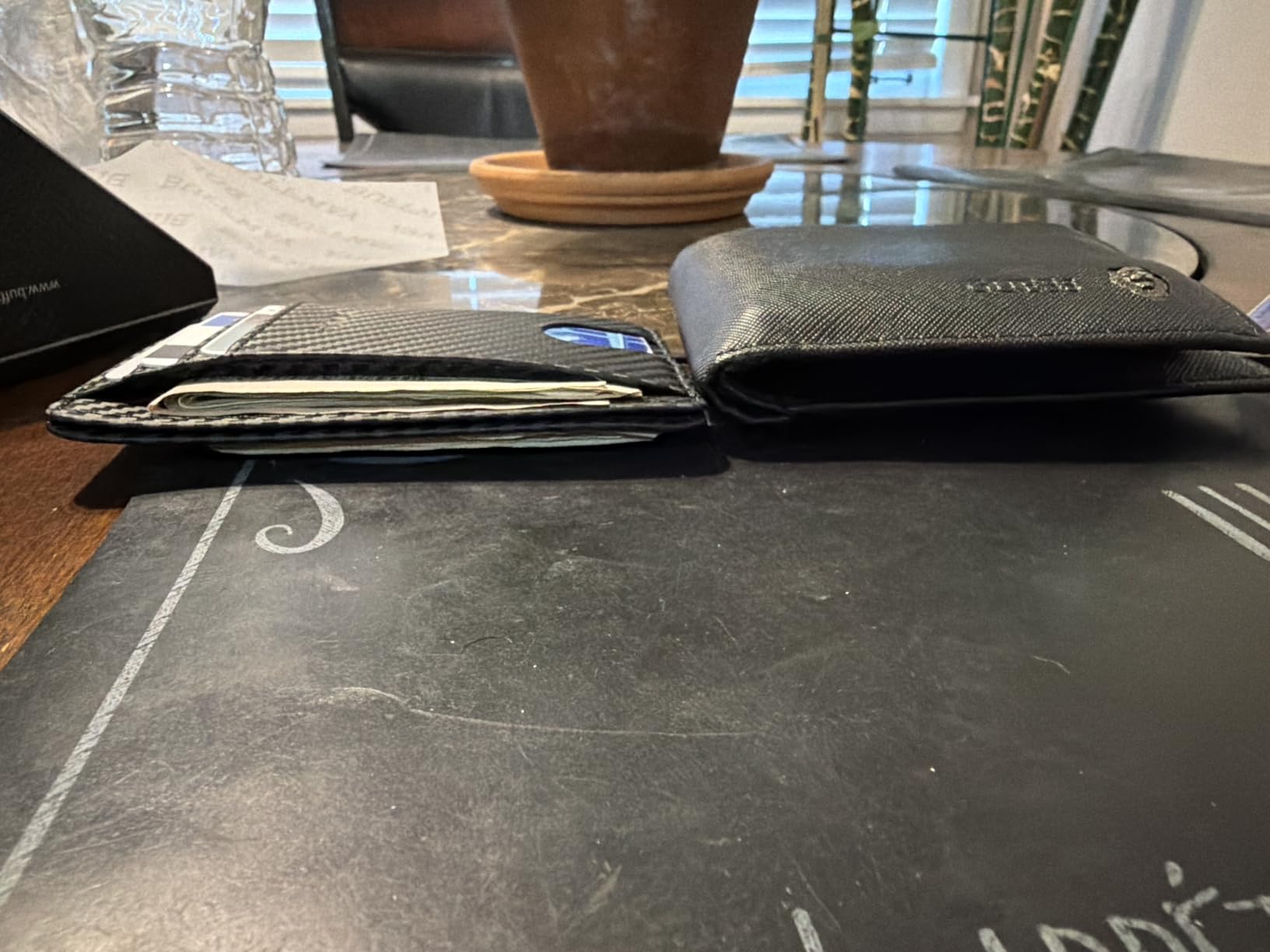 Buffway Slim Minimalist Front Pocket RFID Blocking Leather Wallets for Men and Women - Alaska Black customer photo 2
