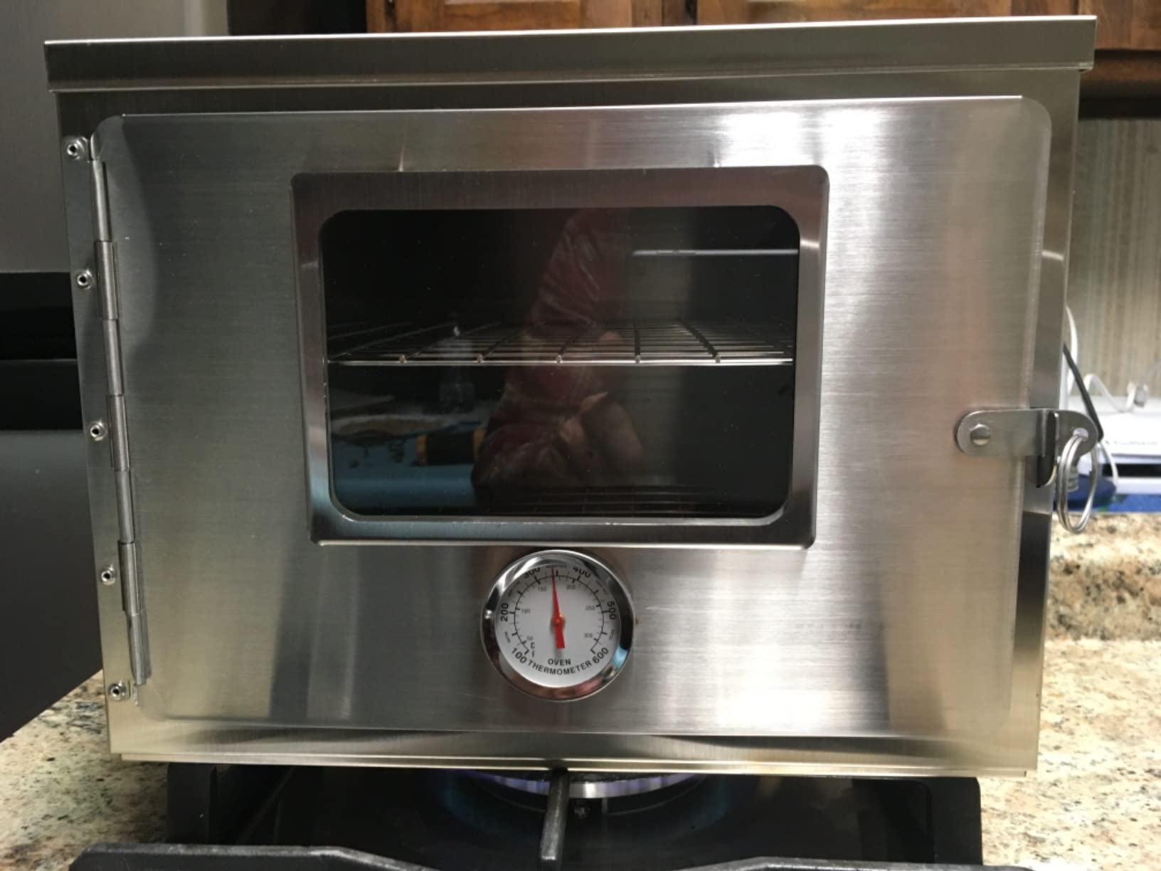 Winnerwell Fastfold Oven, Stainless Steel Folding Camp Baker with Thermometer and Glass Window, Portable Outdoor Baking Accessory for Wood Stoves, Camping, Overlanding customer photo 1