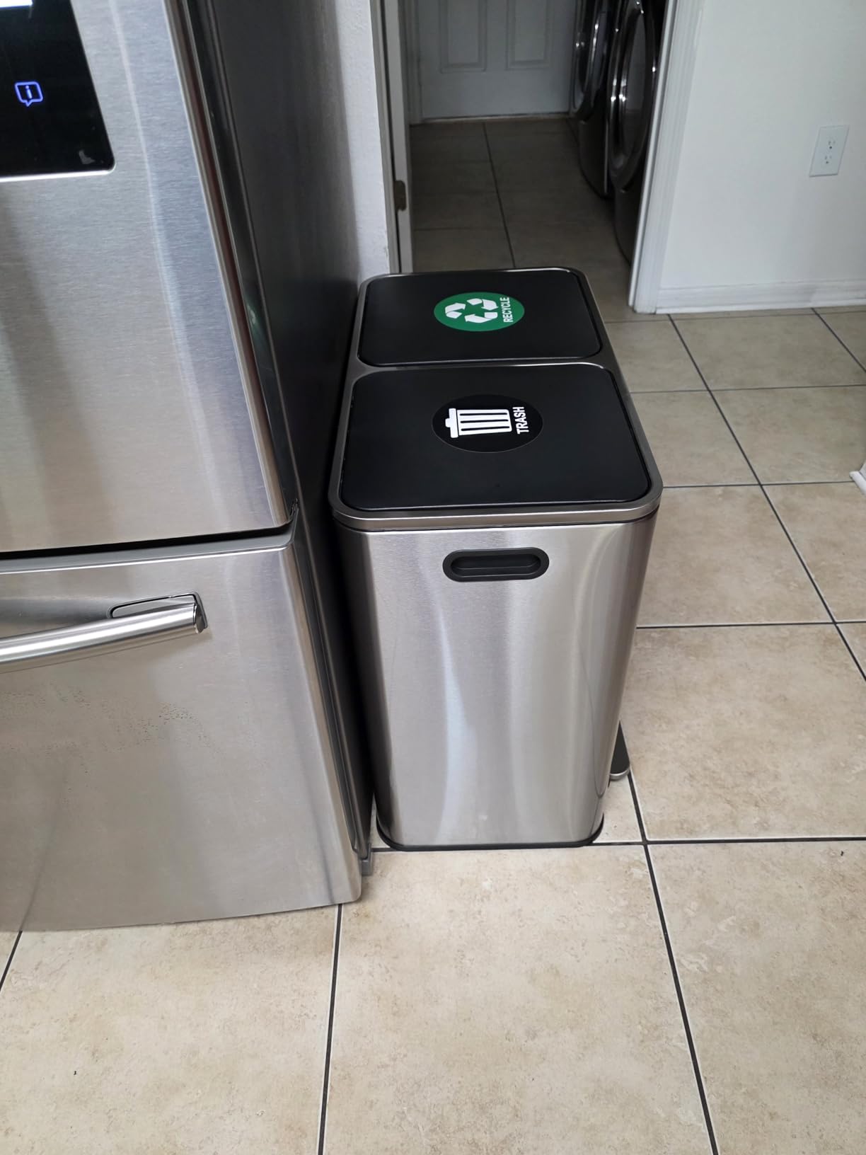 SONGMICS Trash Can, 2 x 8 Gallon (2 x 30 L), Silver and Black | Garbage Can for Kitchen, with 15 Trash Bags, 2 Compartments, Plastic Inner Buckets and Hinged Lids, Airtight, ULTB60NL customer photo 2