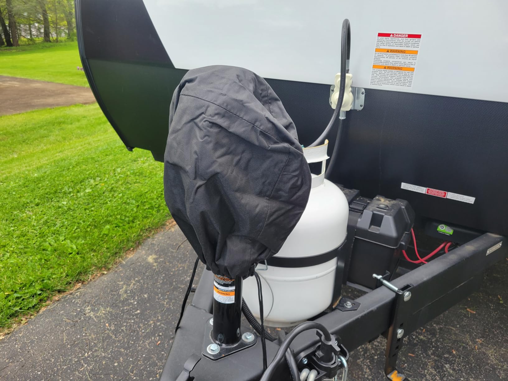BougeRV RV Electric Tongue Jack Cover, 600D, Universal, Black customer photo 2