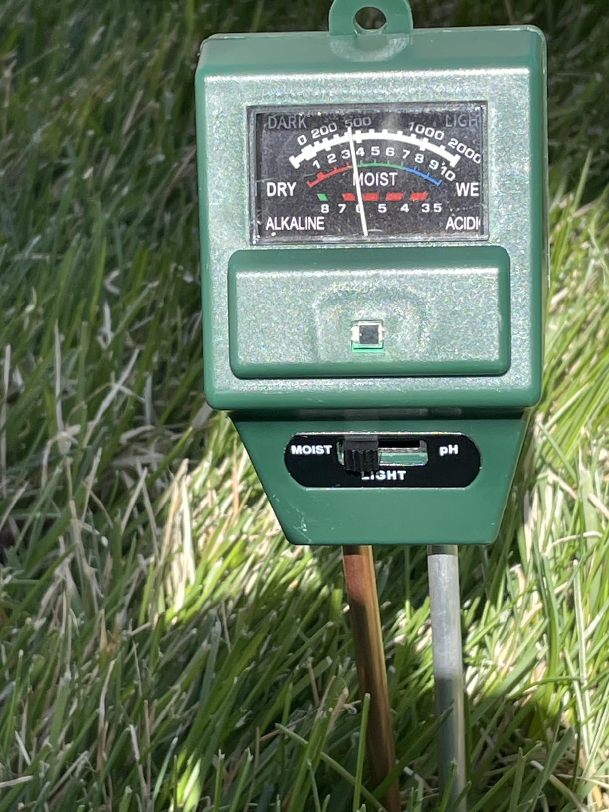 SONKIR Soil pH Meter, MS02 3-in-1 Soil Moisture/Light/pH Tester Gardening Tool Kits for Plant Care, Great for Garden, Lawn, Farm, Indoor & Outdoor Use (Green) customer photo 2