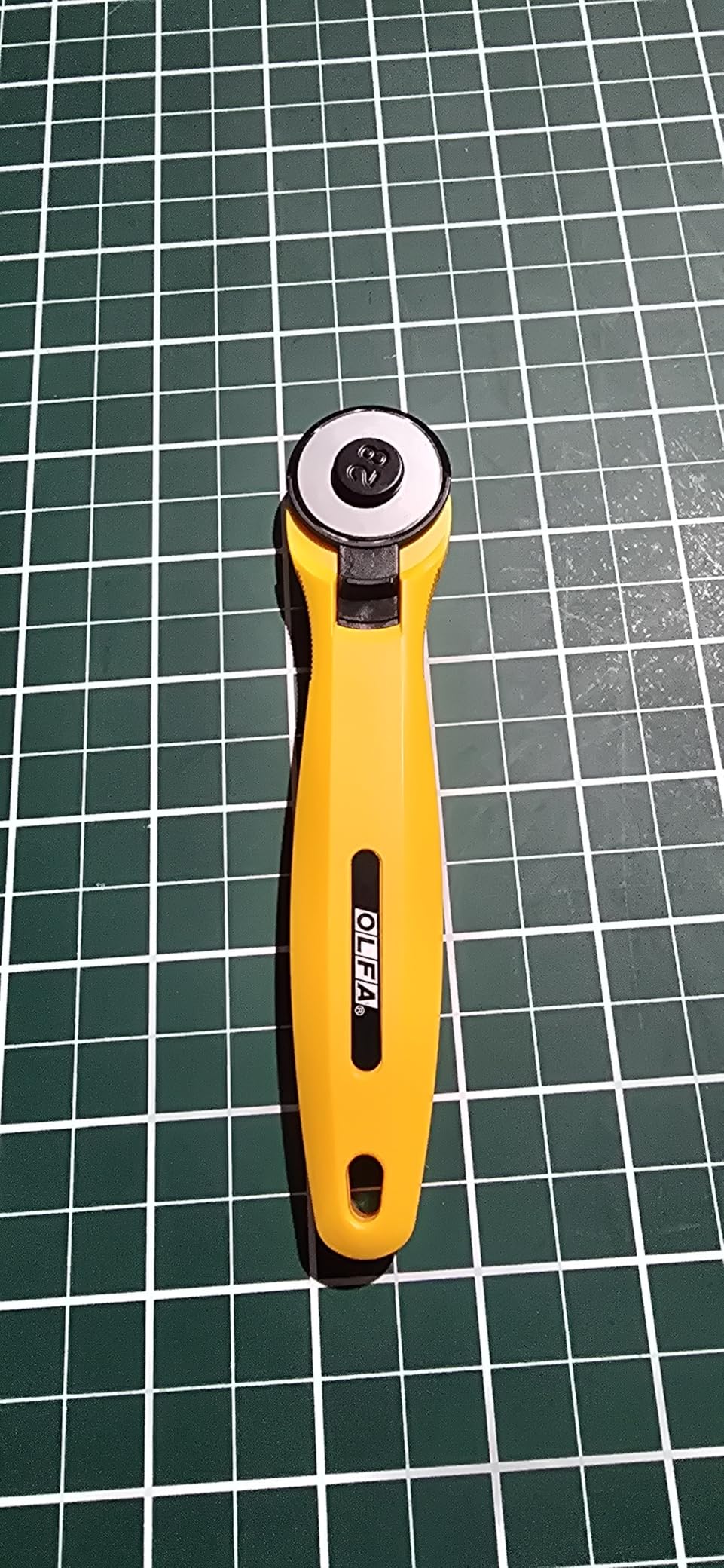 OLFA 28mm Quick-Change Rotary Cutter (RTY-1/C) - Tungsten Steel Blade customer photo 2