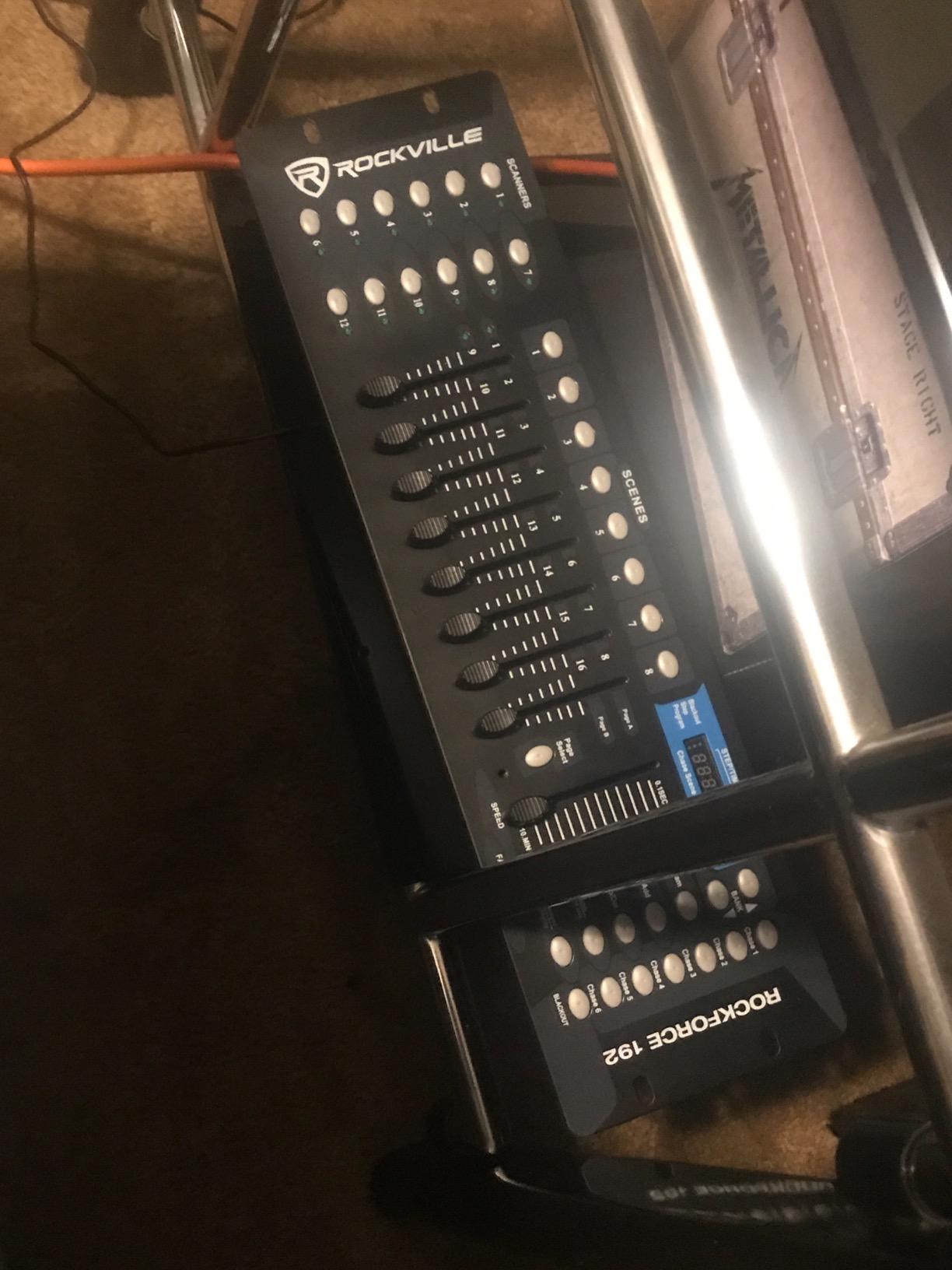 Rockville ROCKFORCE 192-Channel DMX Lighting and Fog Controller, 3U Rack | 12 Scanners, 23 Banks of 8 Scenes, 6 Chases of 240 Scenes, 8 Manual Sliders, Music Trigger, DMX512, Power Failure Memory customer photo 2
