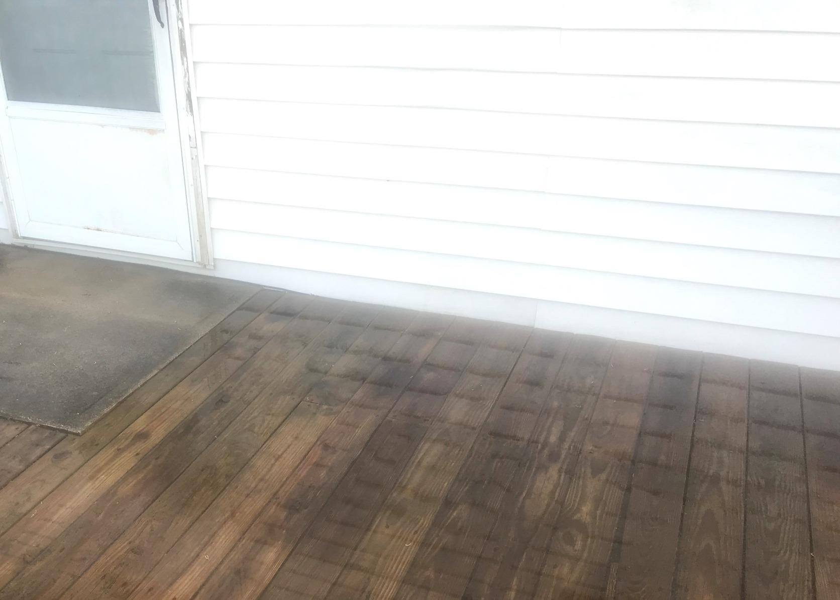 Oxy Solve House and Siding Pressure Washer Cleaner - Removes Stains from Mold & Mildew on Vinyl, Aluminum, Wood, Brick, Stucco - Concentrate 1 Gal. customer photo 2